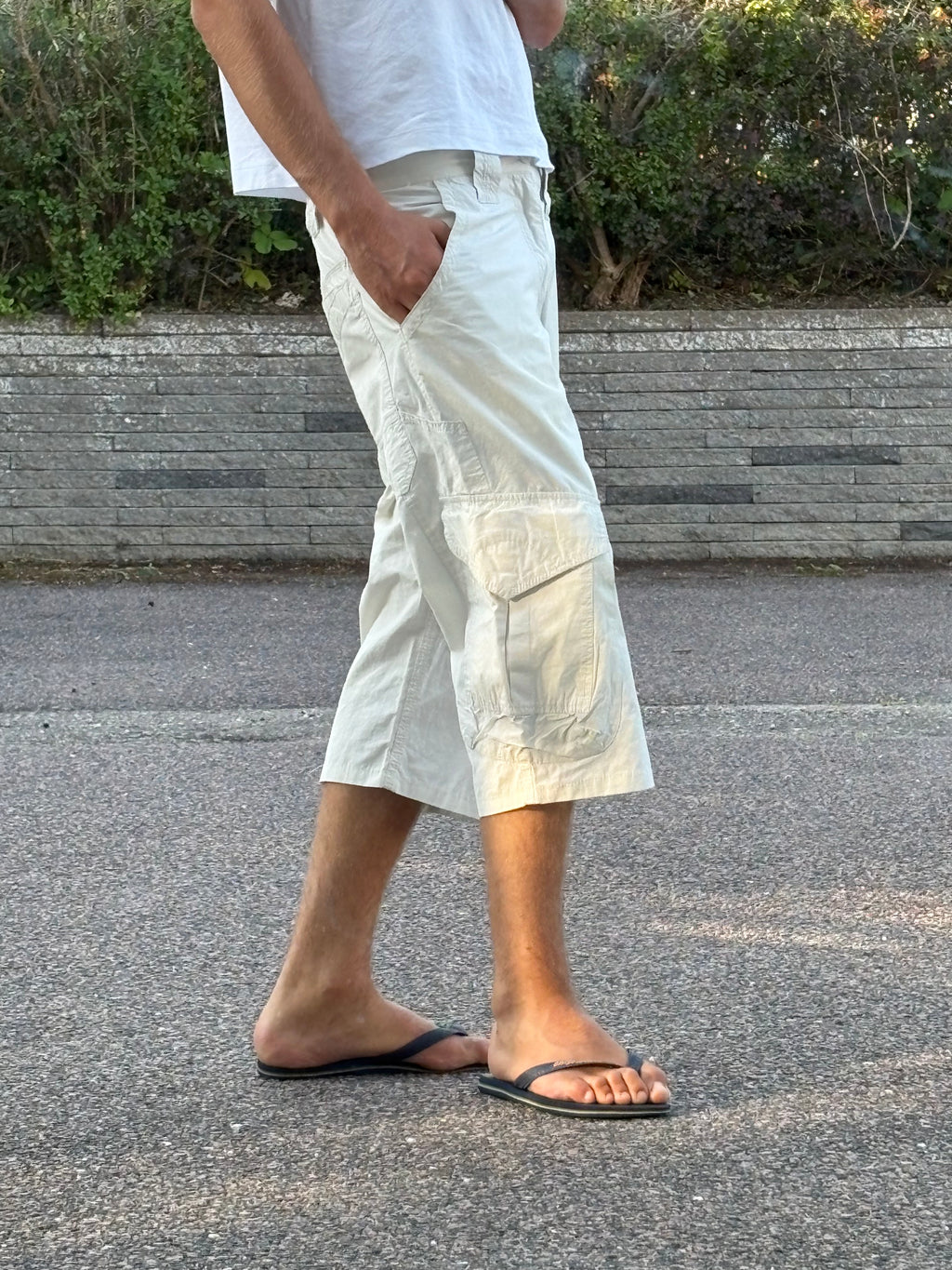 Vintage white capris