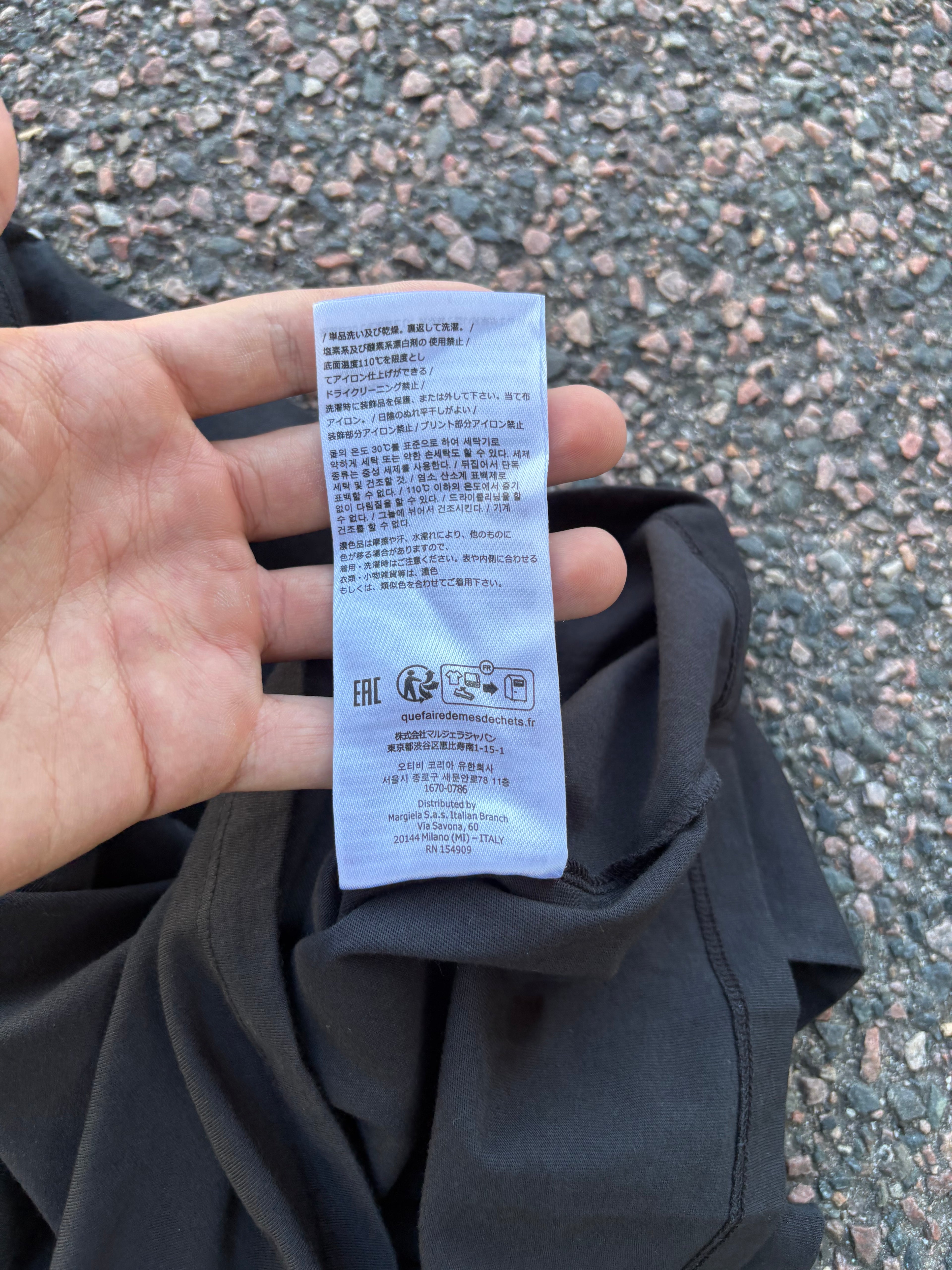 Plain black maison margiela tee