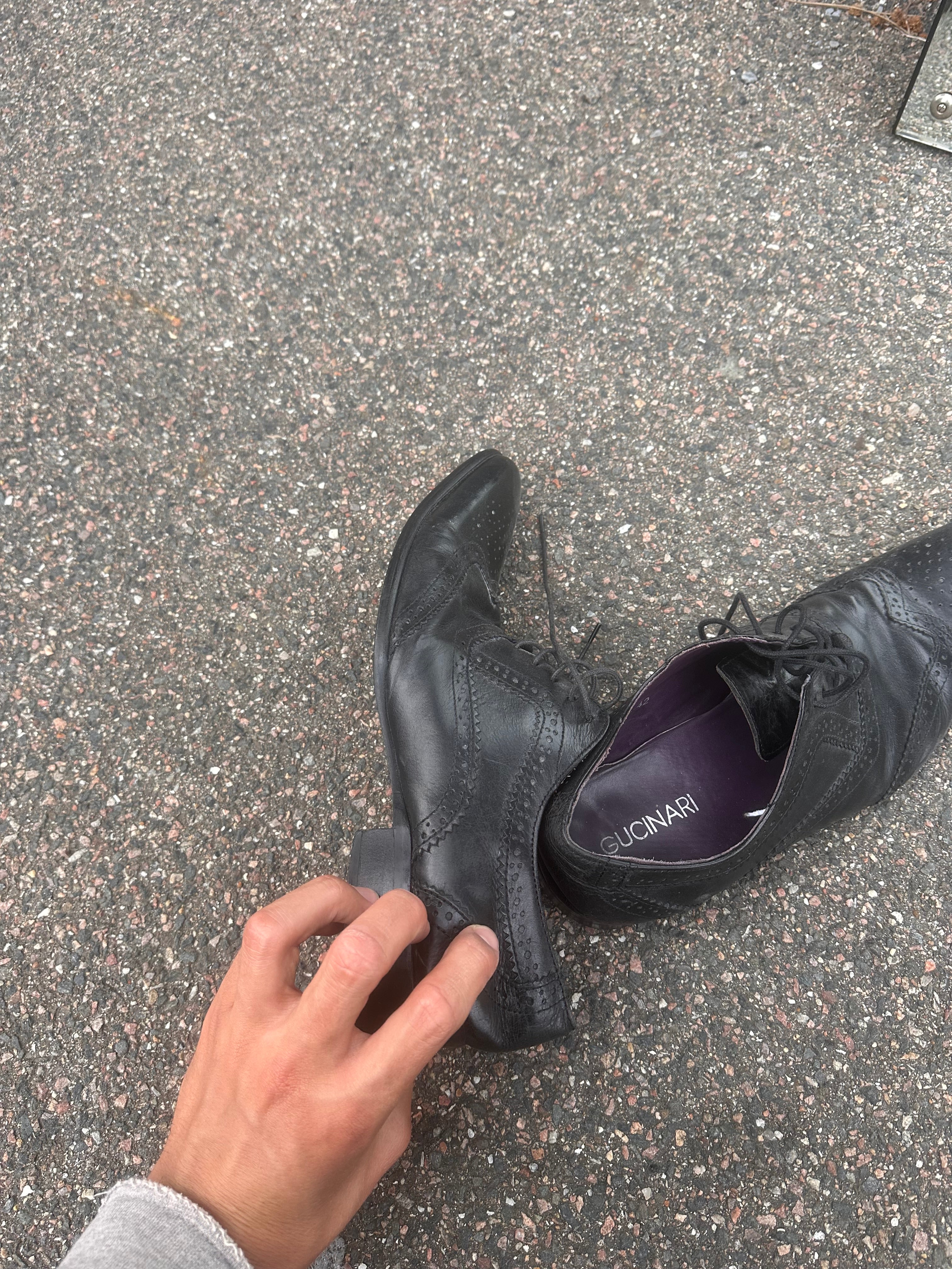 Gucinari Italien pointy shoes black