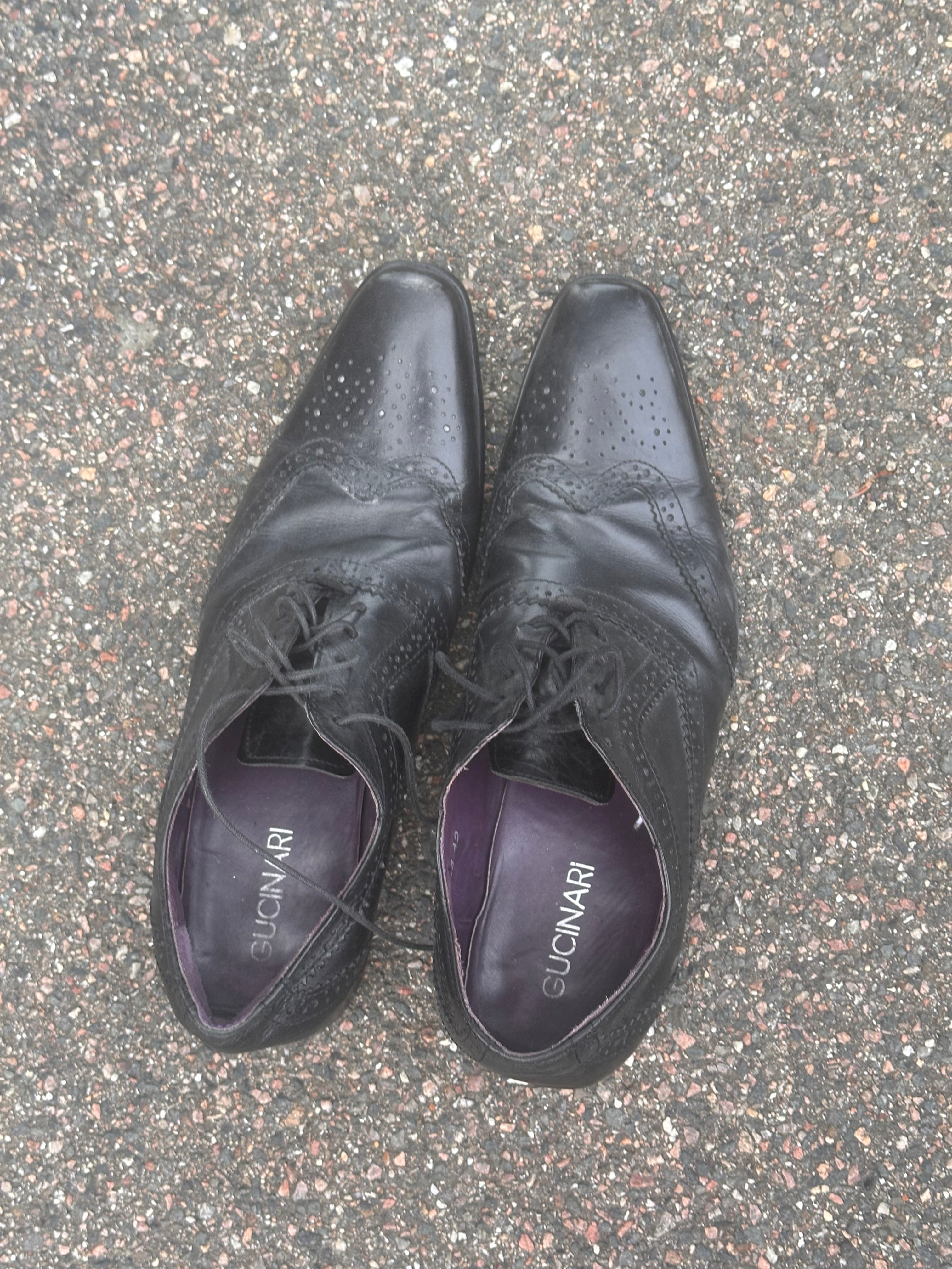 Gucinari Italien pointy shoes black