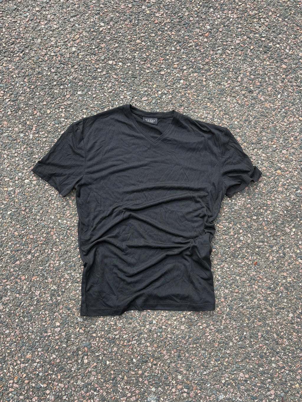 Gucci v neck thin tee black