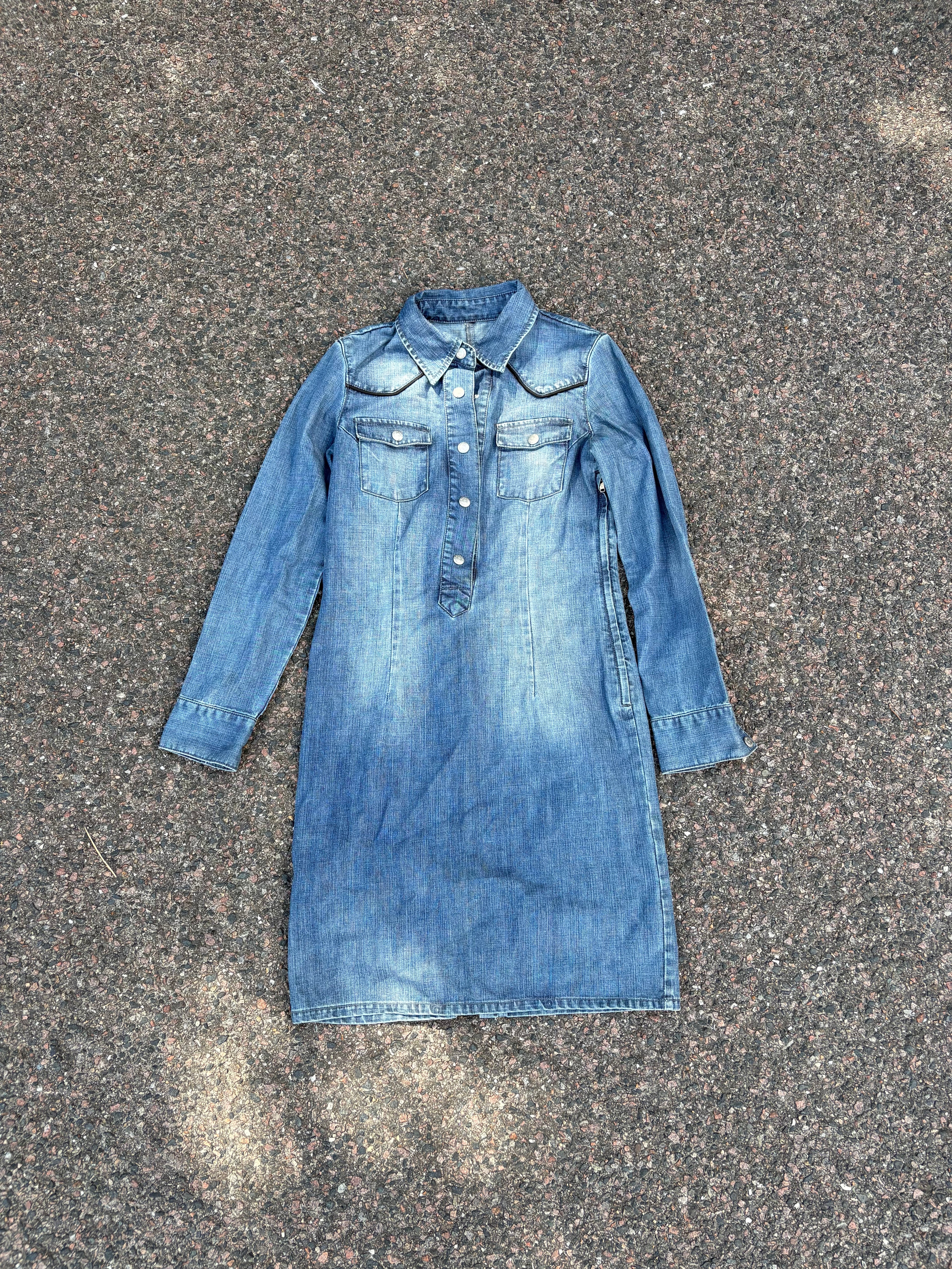 Vintage 1990s denim dress