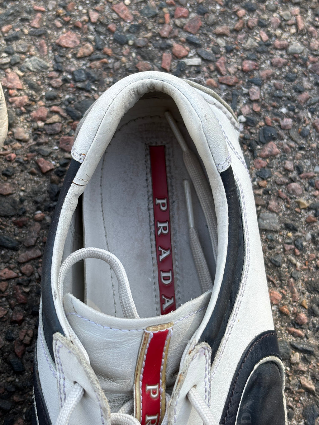 Prada vintage 05 monte carlo white/navy