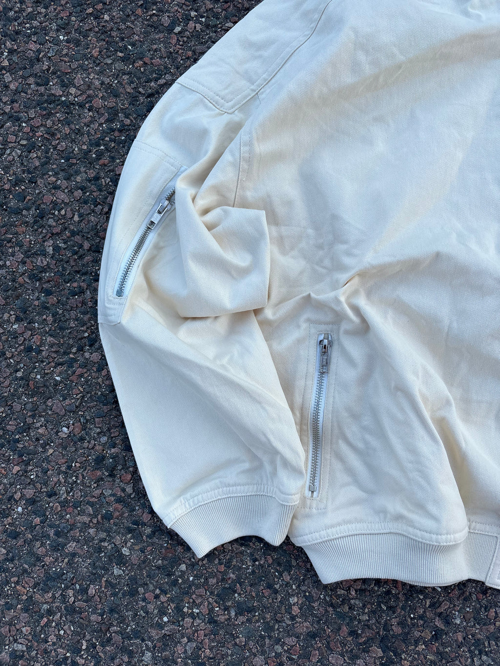 Issey miyake bomber jacket cream white IS
