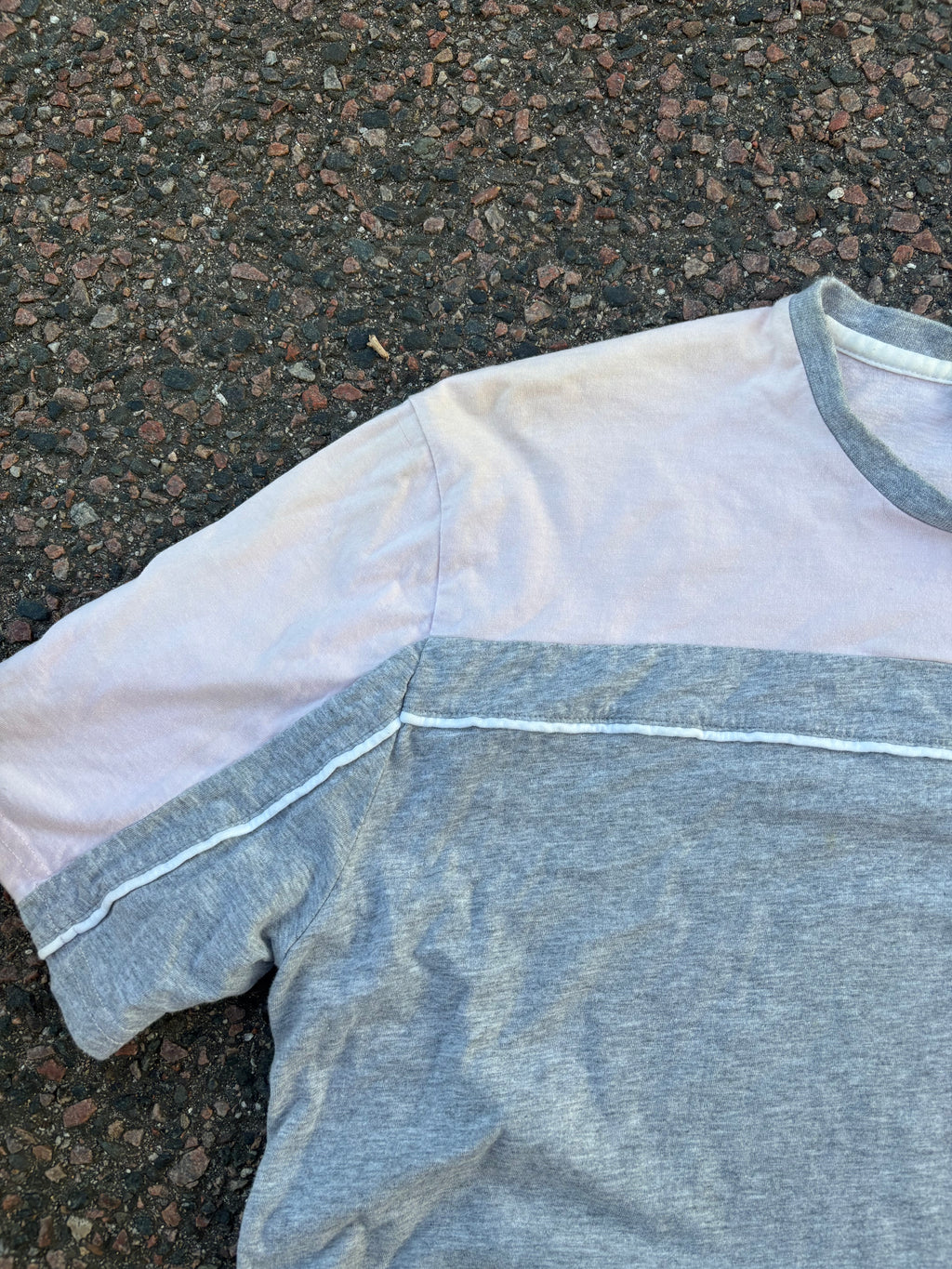 2000s Yves Saint Laurent tee pink/gray