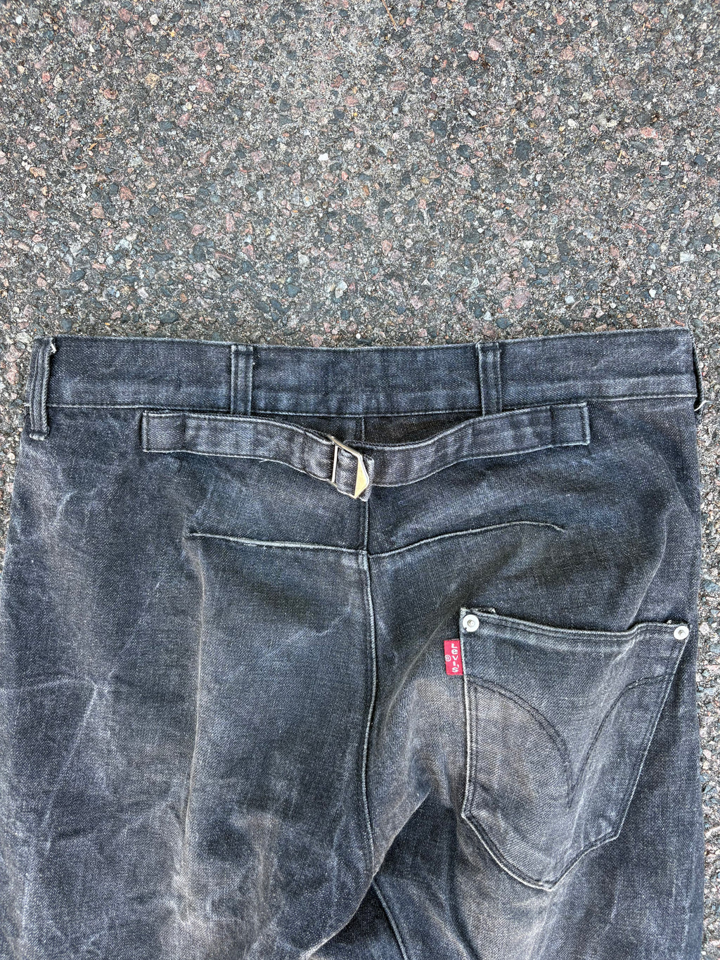 Levis engineered jeans faded black size 30