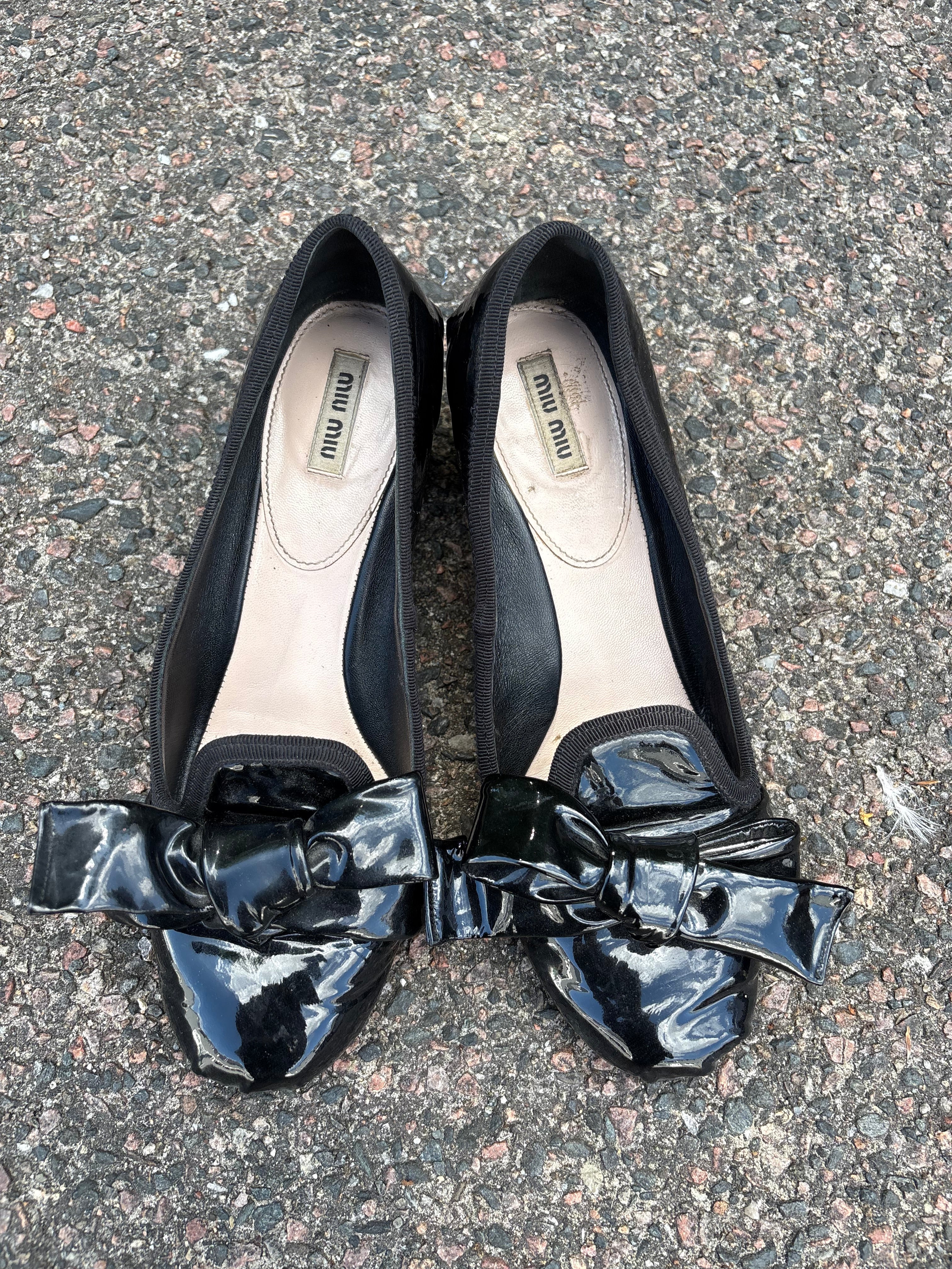 Miu Miu ballerinas Black
