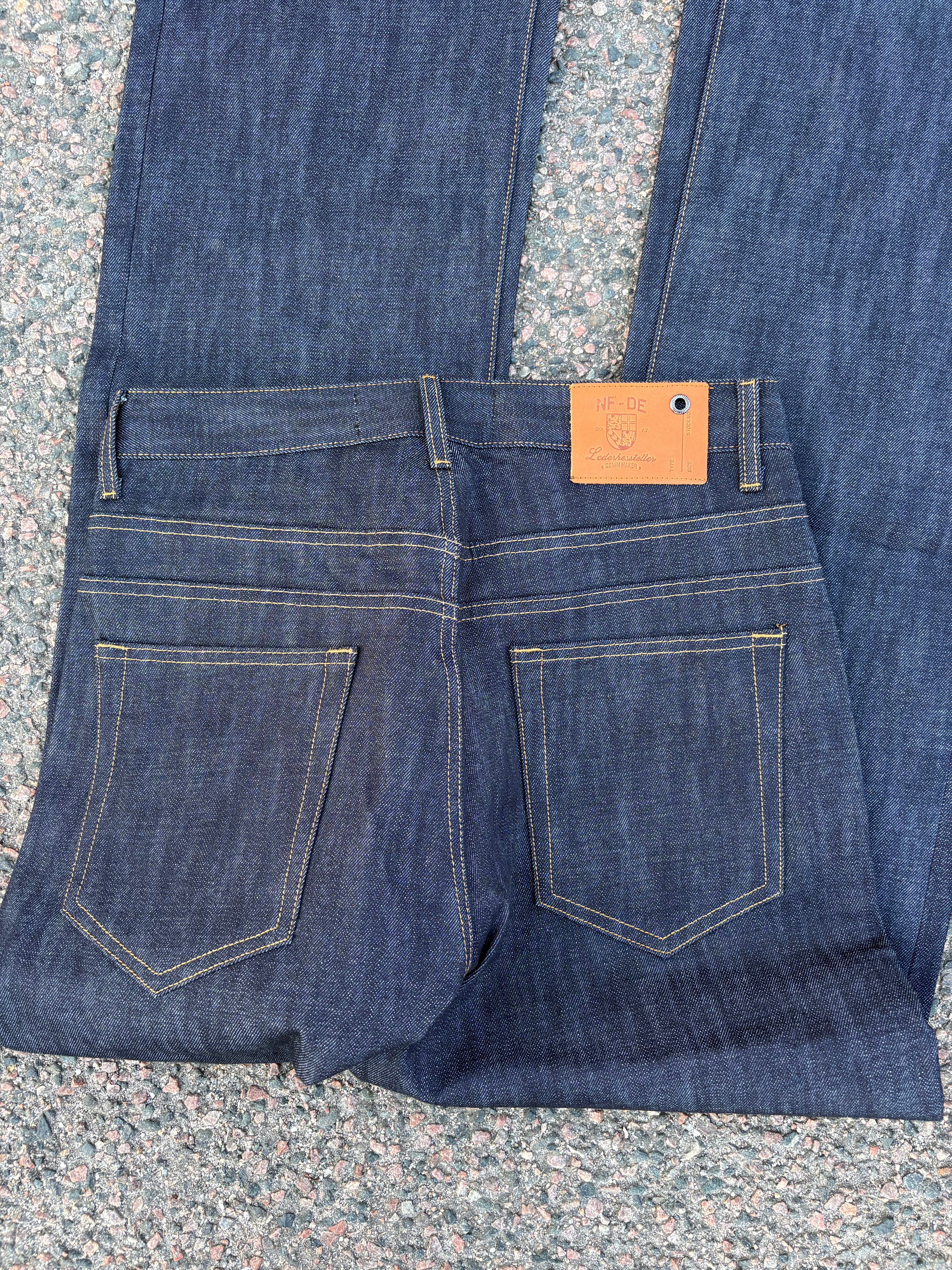 No Faith Studios Selvedge bootcut jeans (M)