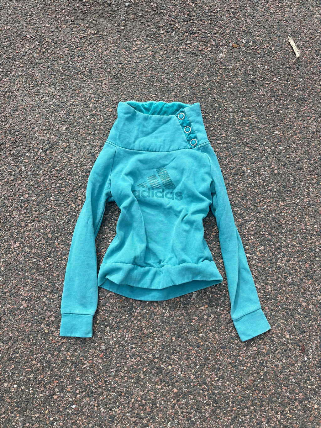 Vintage Adidas sweater turquoise