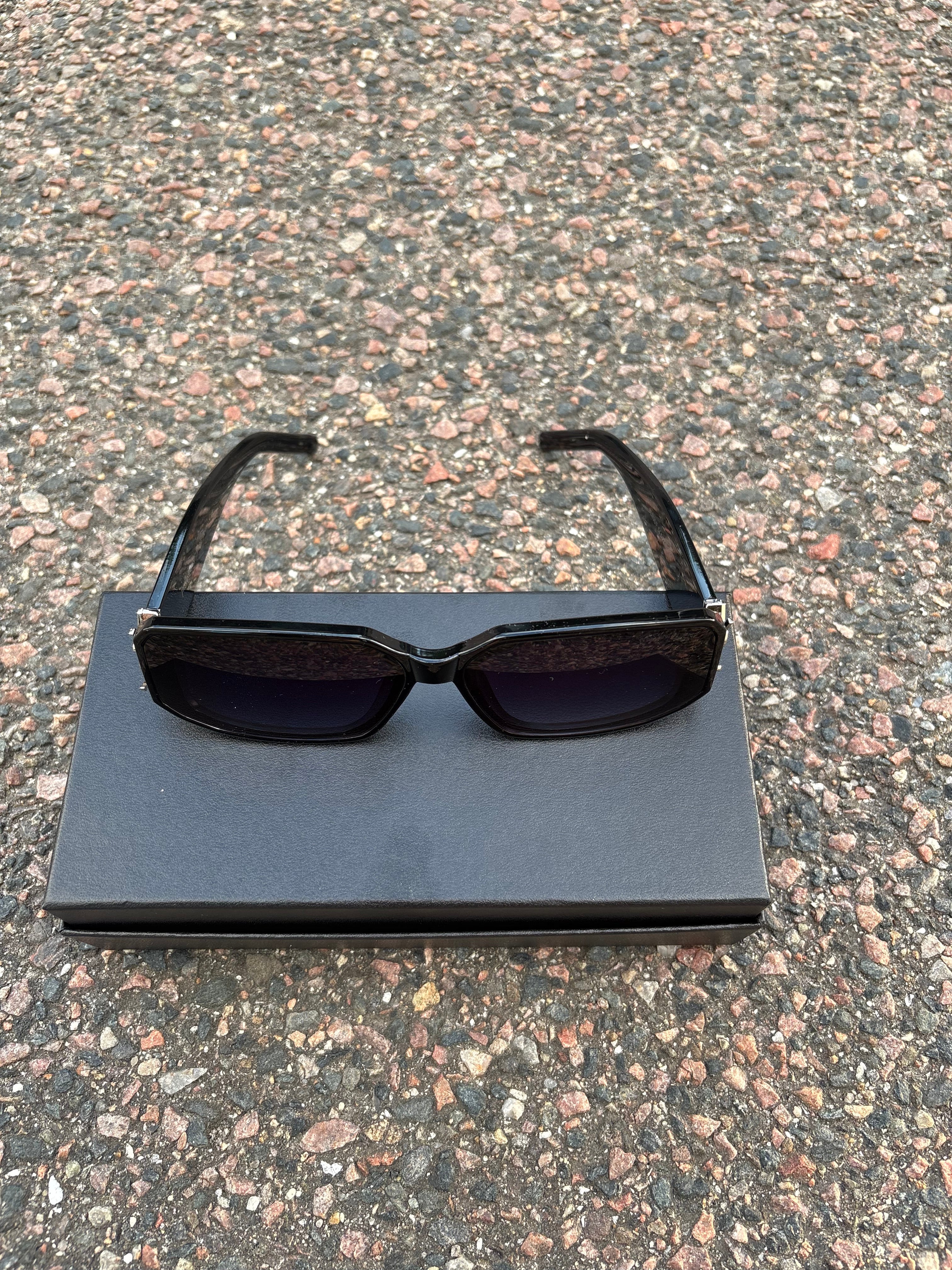 Saint Laurent SLM96F glasses black