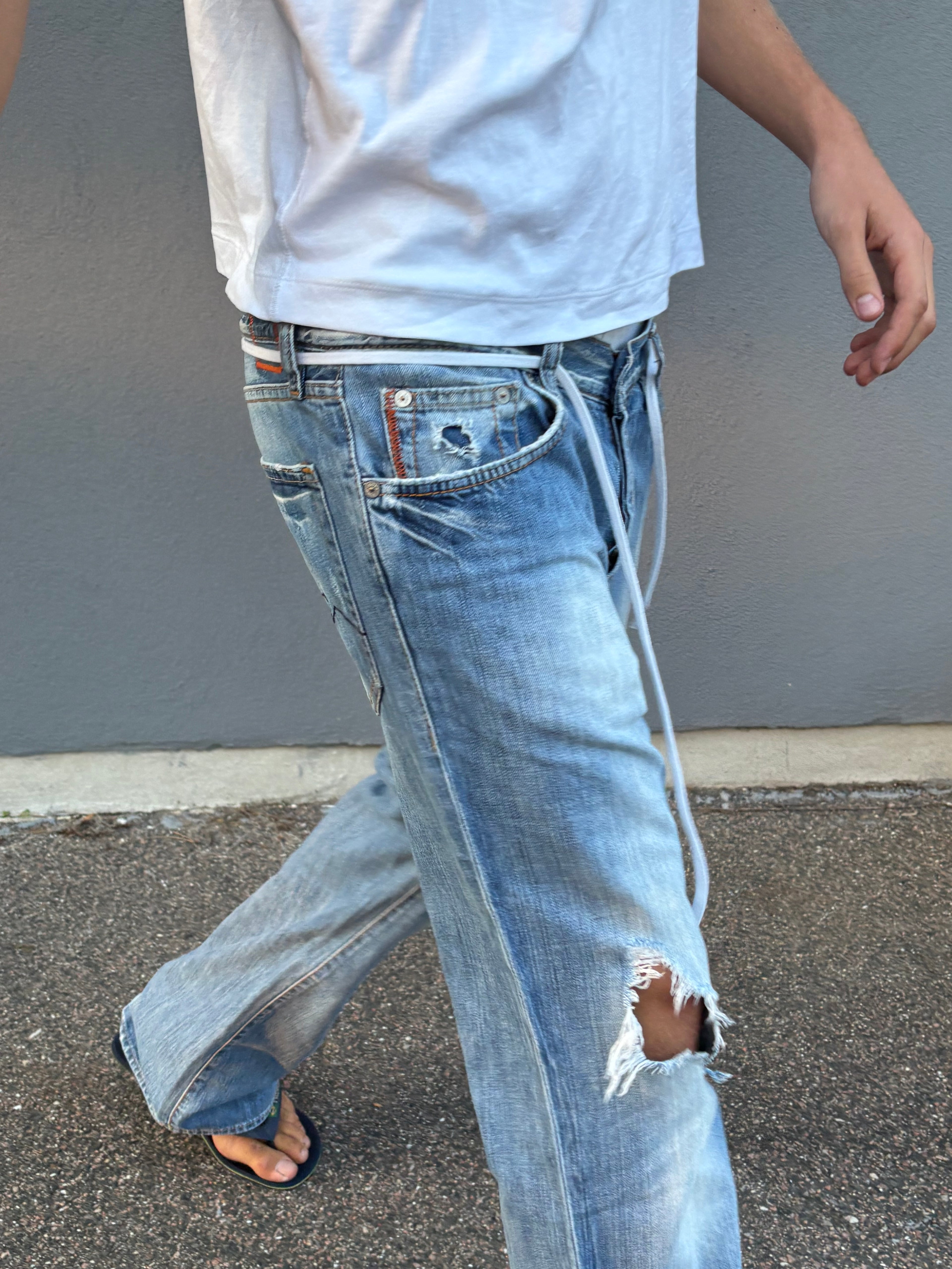 Vintage 1990s bootcut Hugo boss distressed blue jeans