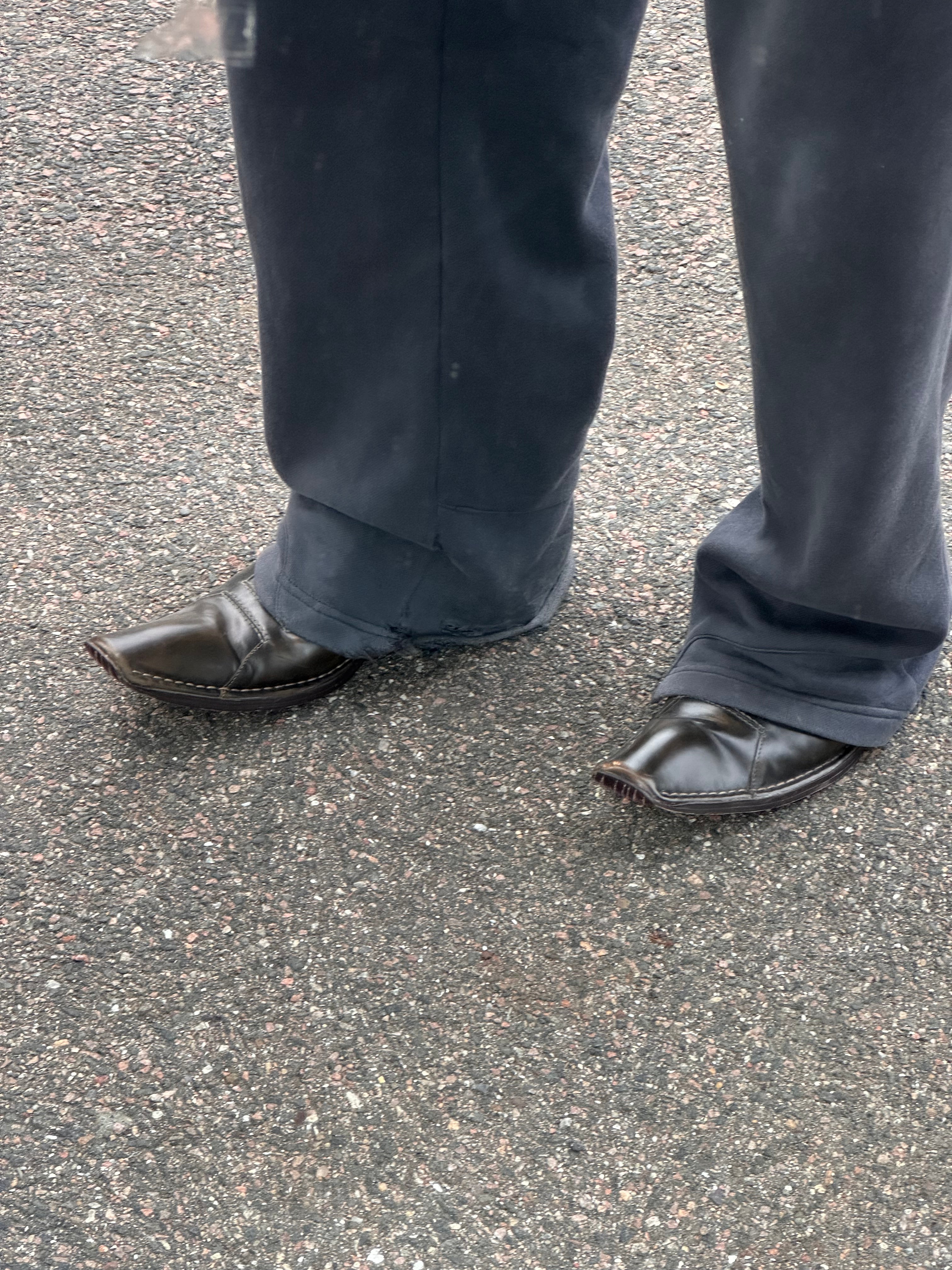Pointy Italian shoes brown vintage