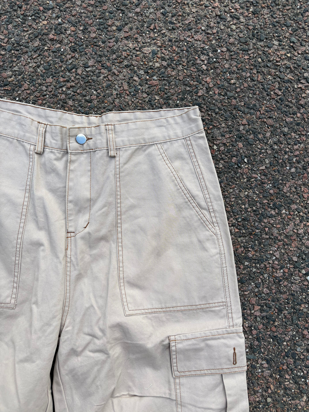 Baggy Capri beige pants
