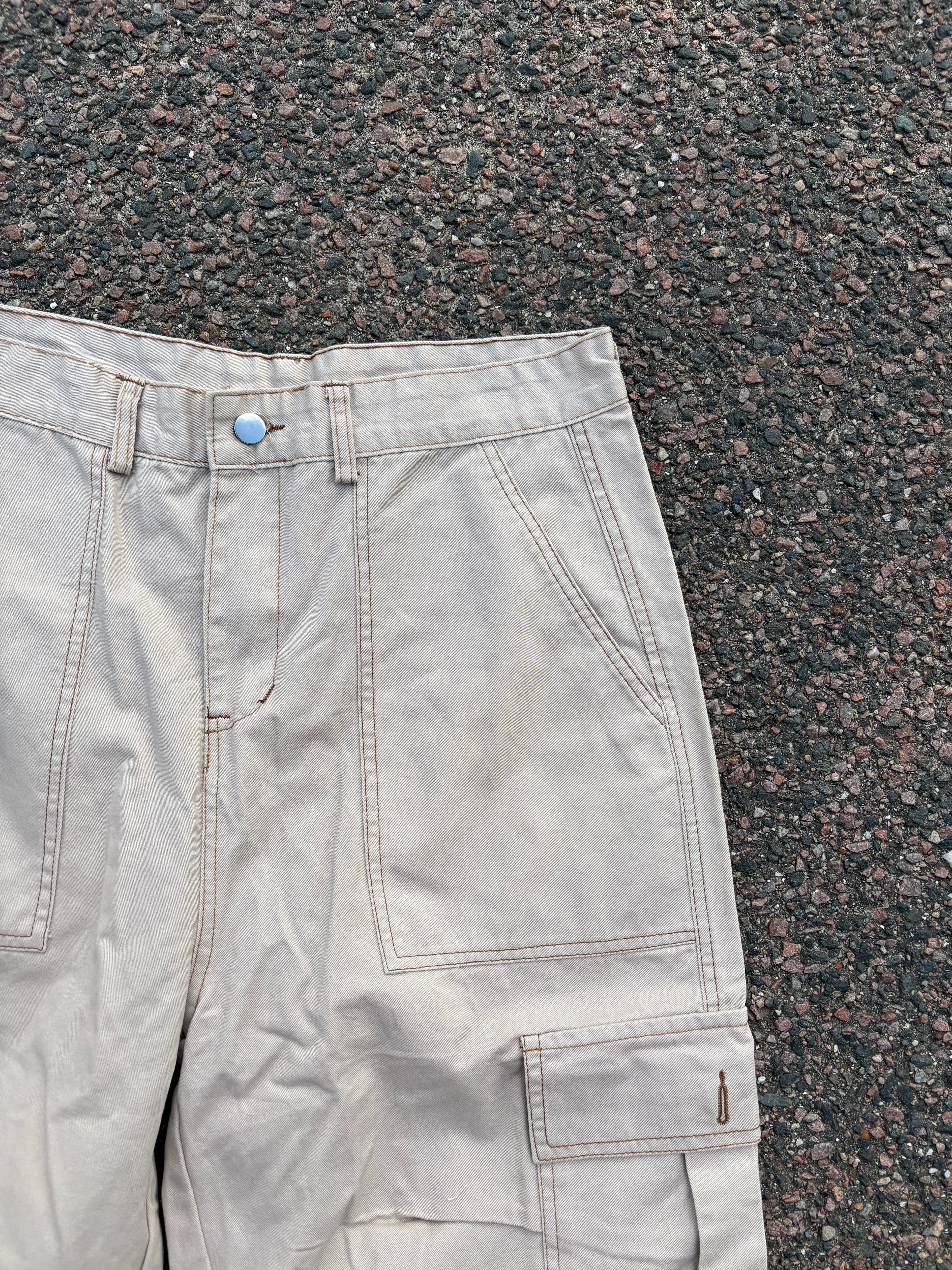 Baggy Capri beige pants