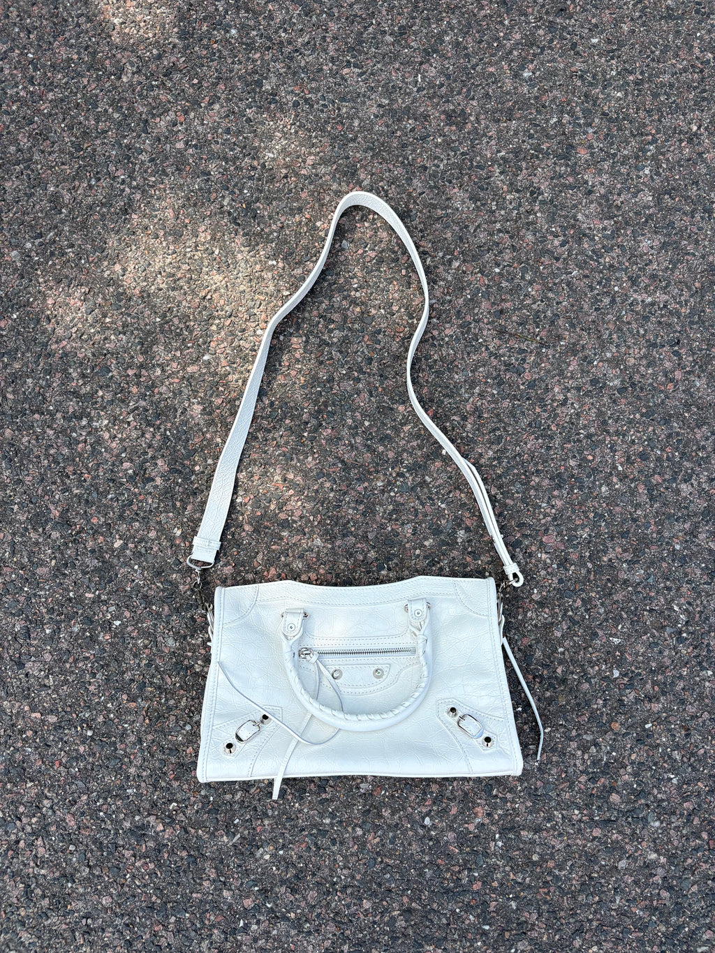 Small Balenciaga le city bag White m