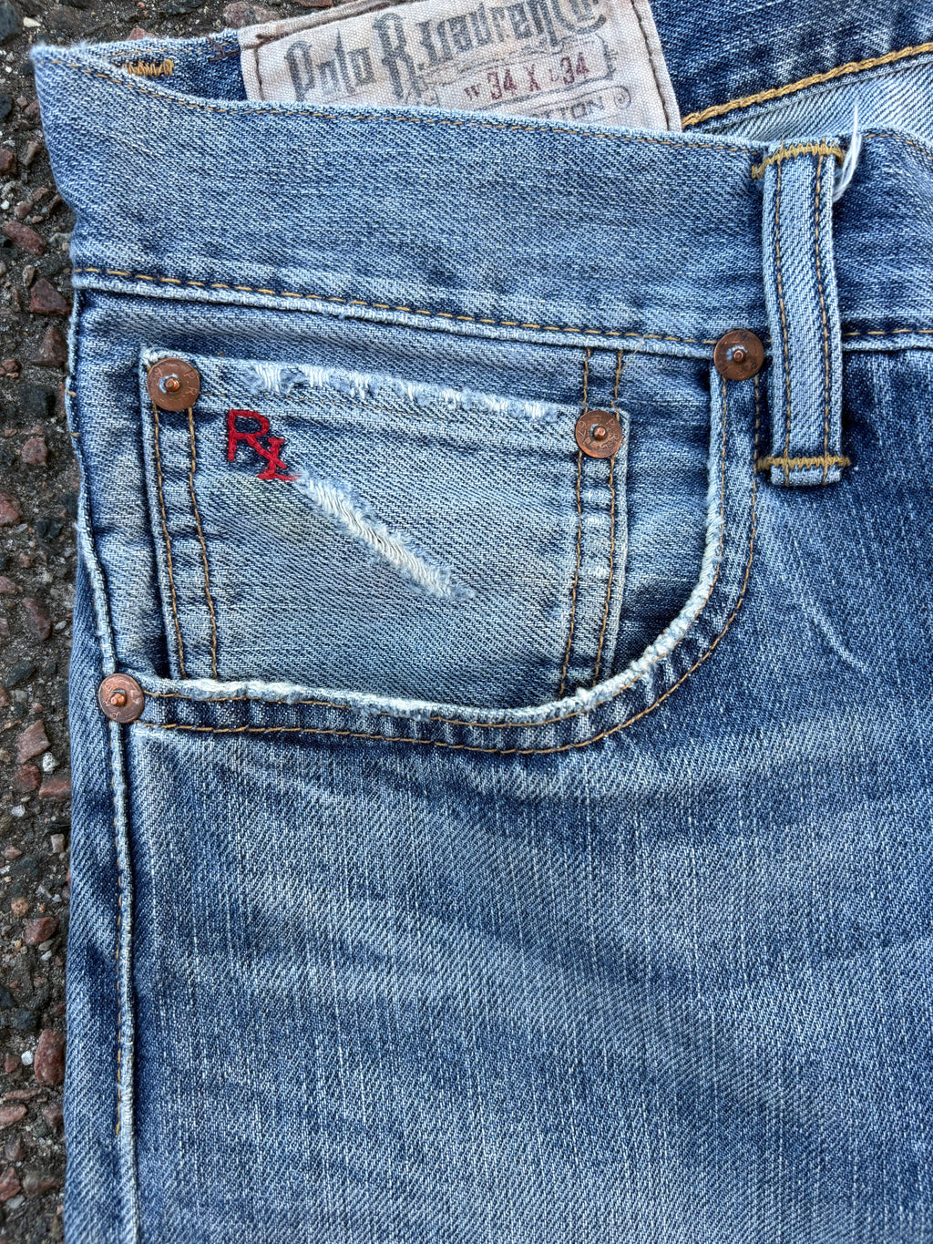 Vintage 2000s Ralph Lauren washed straight fit jeans 34*34