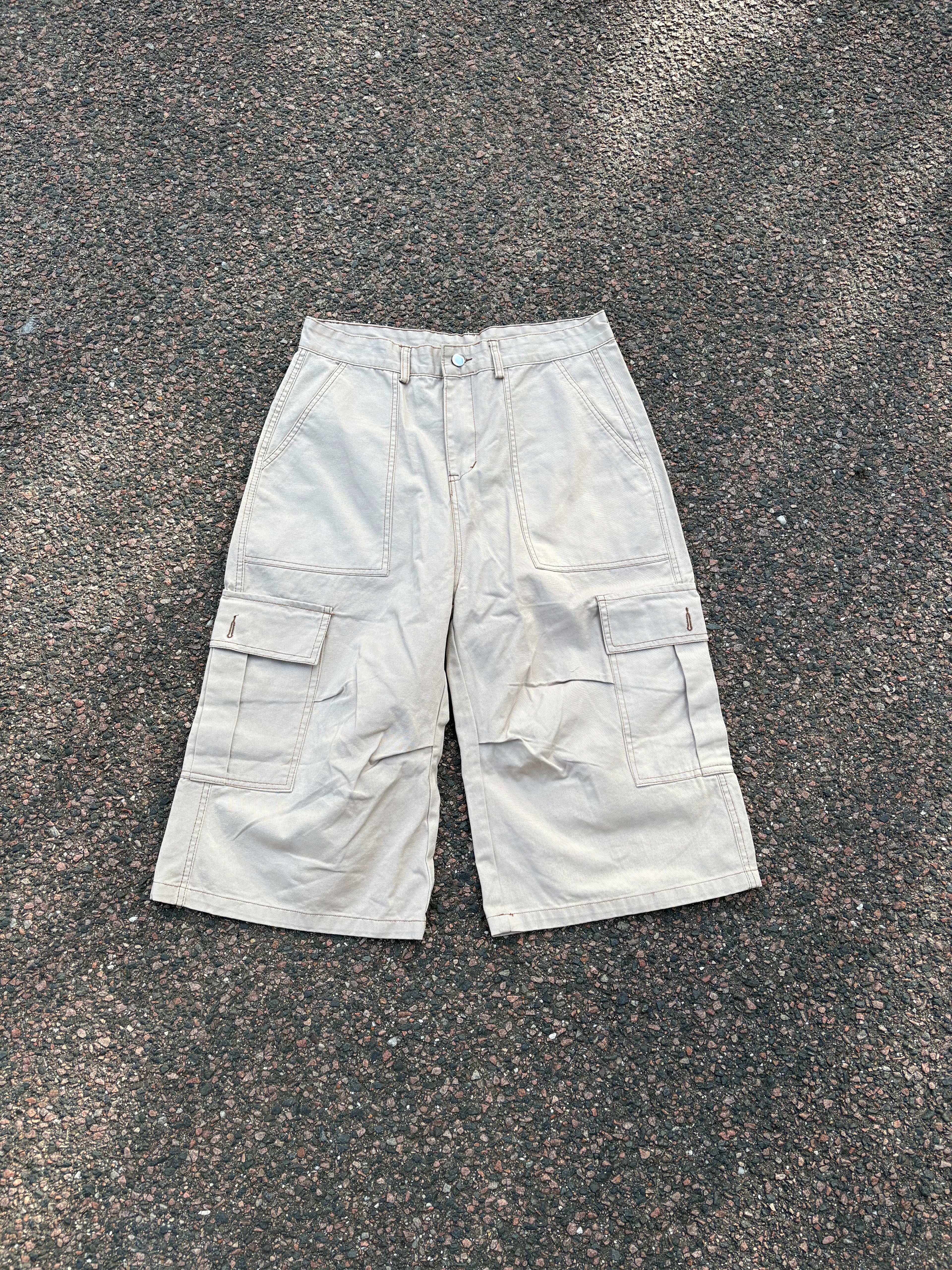Baggy Capri beige pants