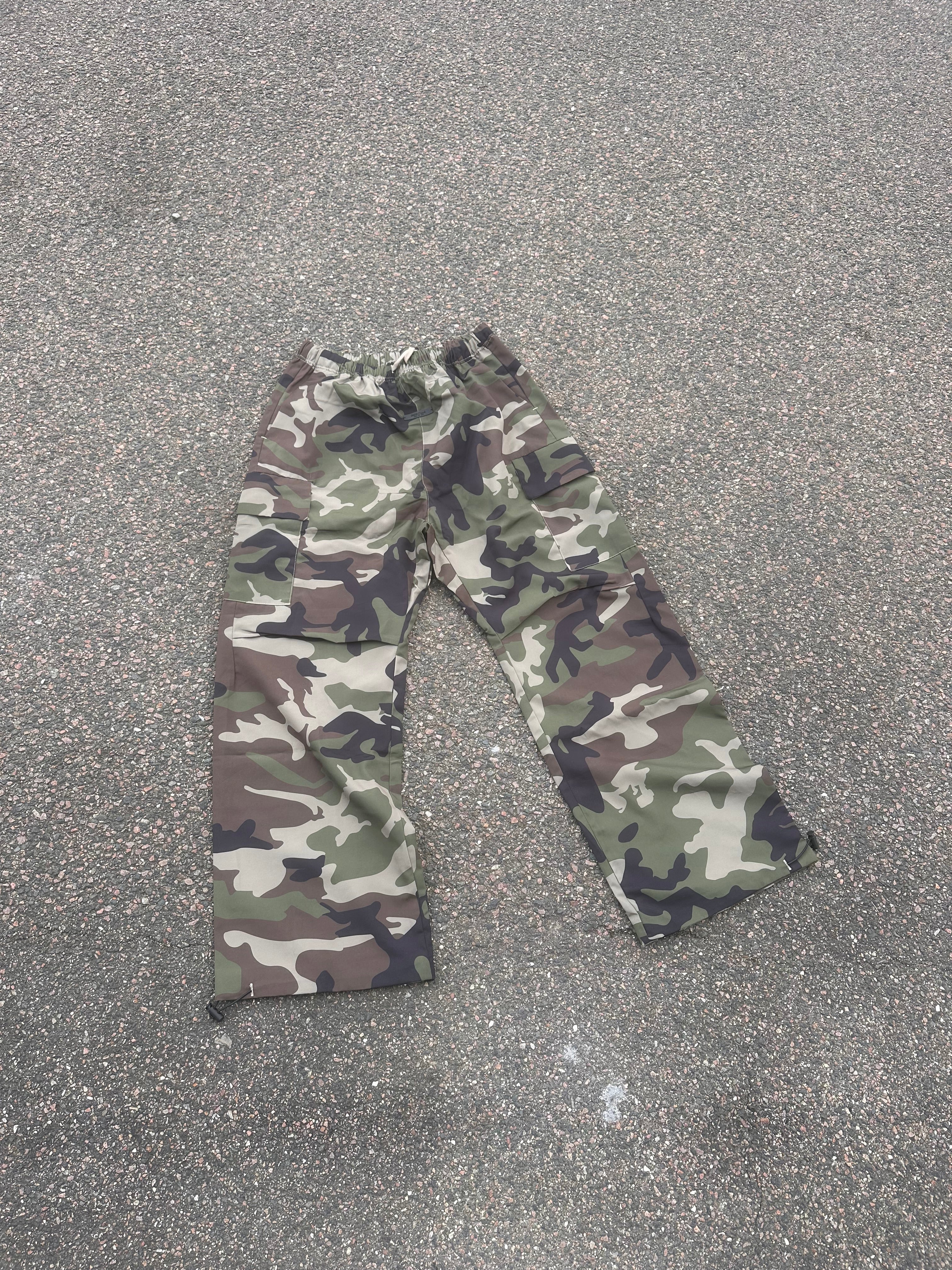 Non brand vintage camo nylon track pants