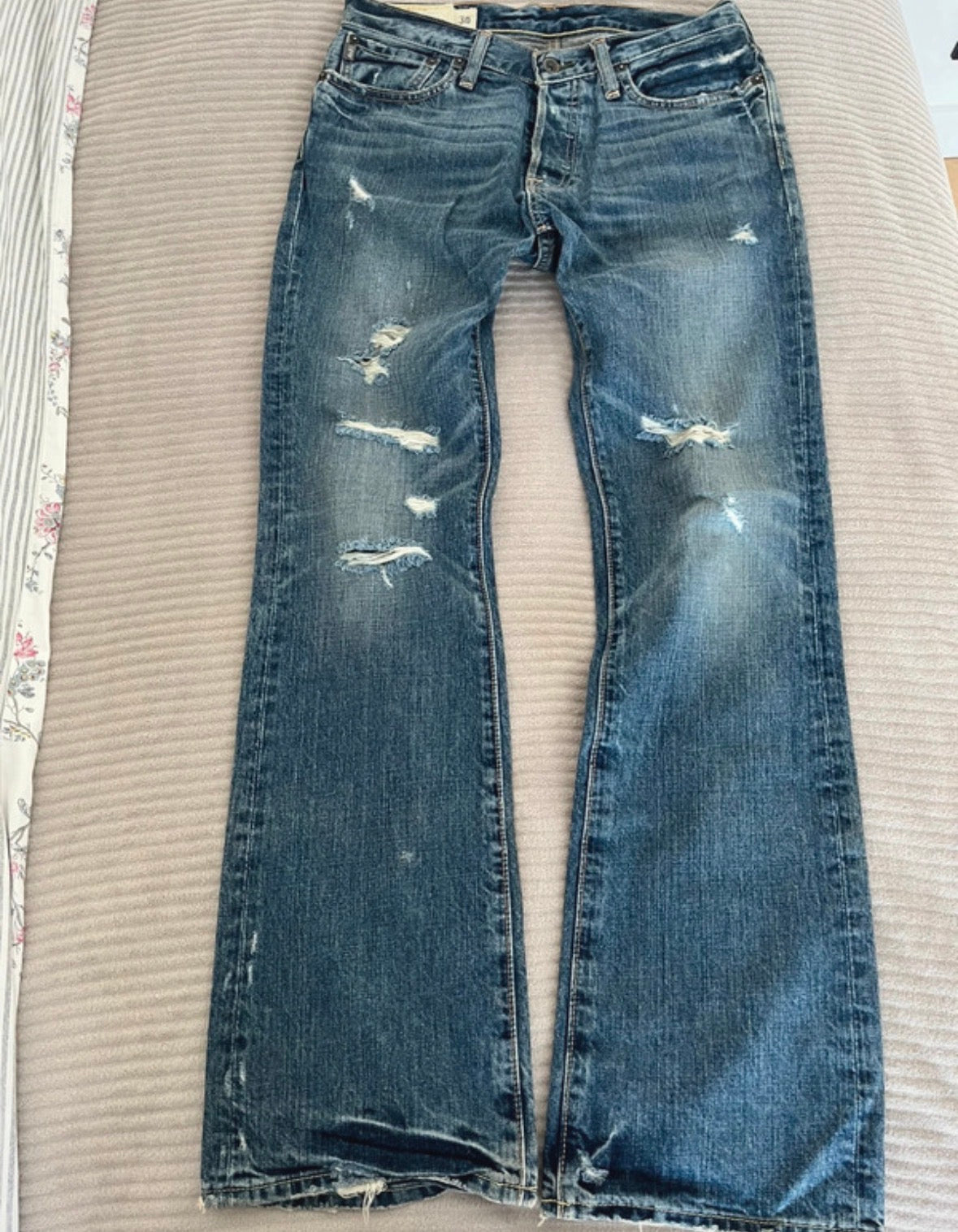 Vintage 2000s Abercrombie bootcut washed distressed jeans