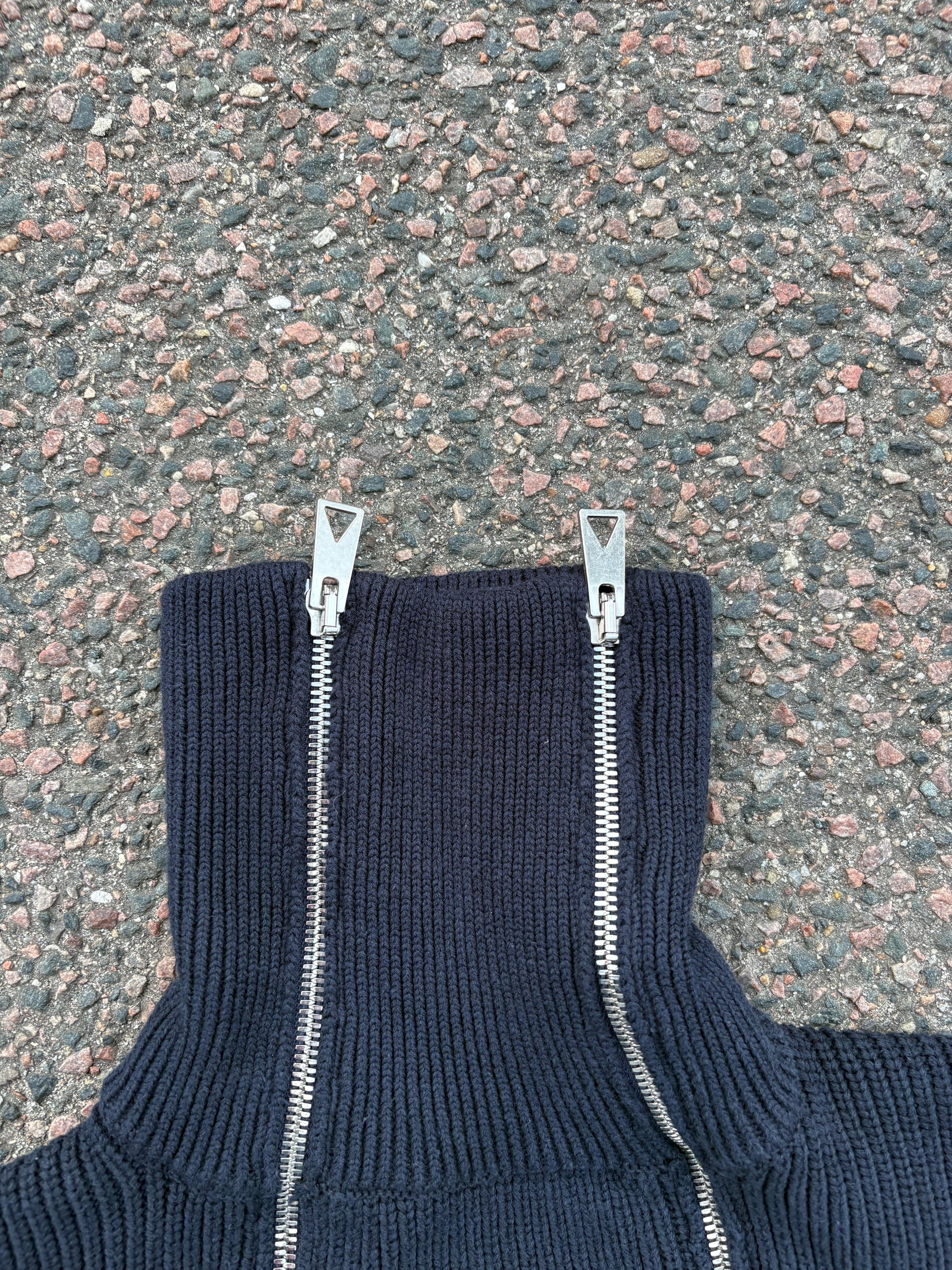 Double zipper heavy navy sweater