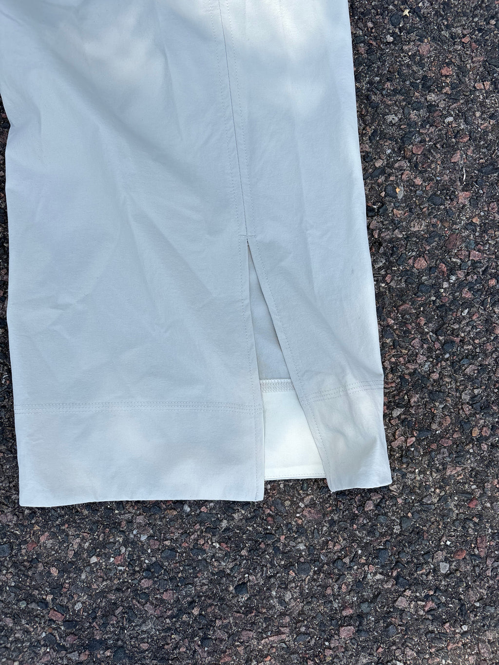 Alo yoga pilates pants beige