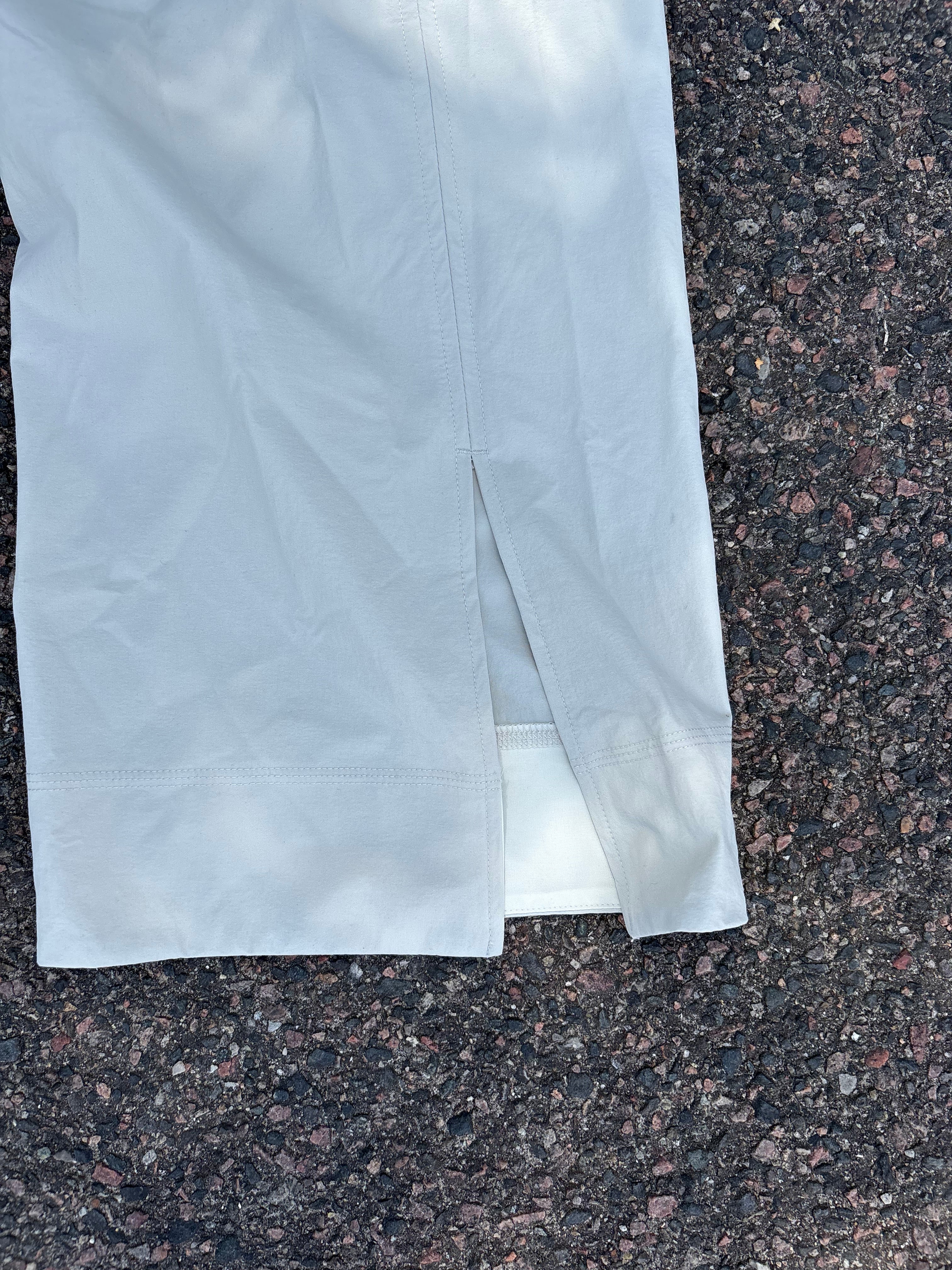 Alo yoga pilates pants beige