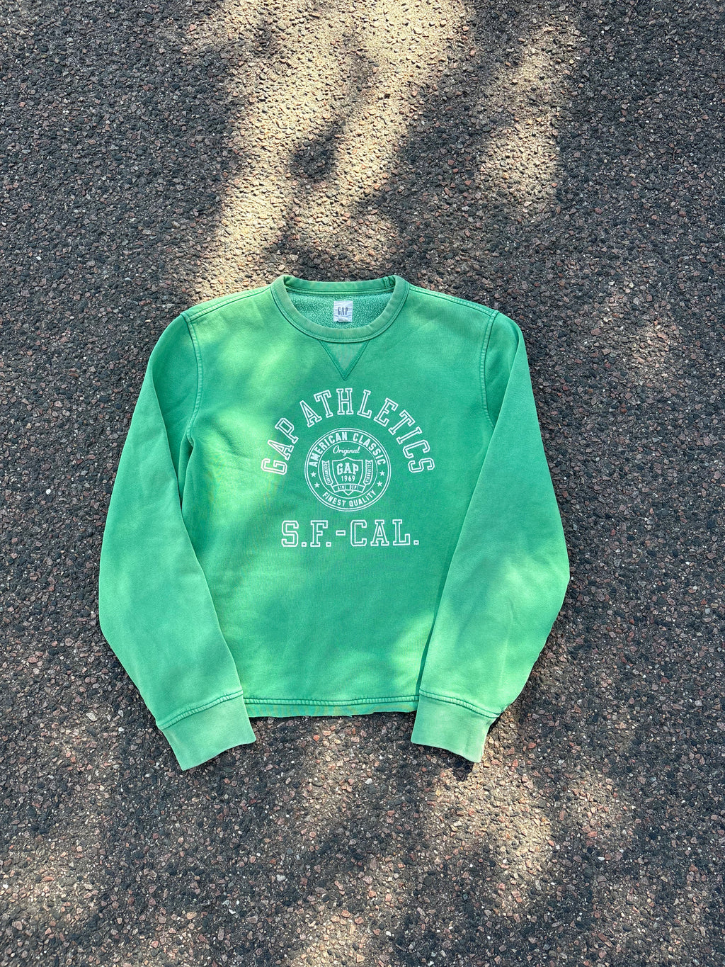 Vintage 1980s gap sweatshirt cropped
