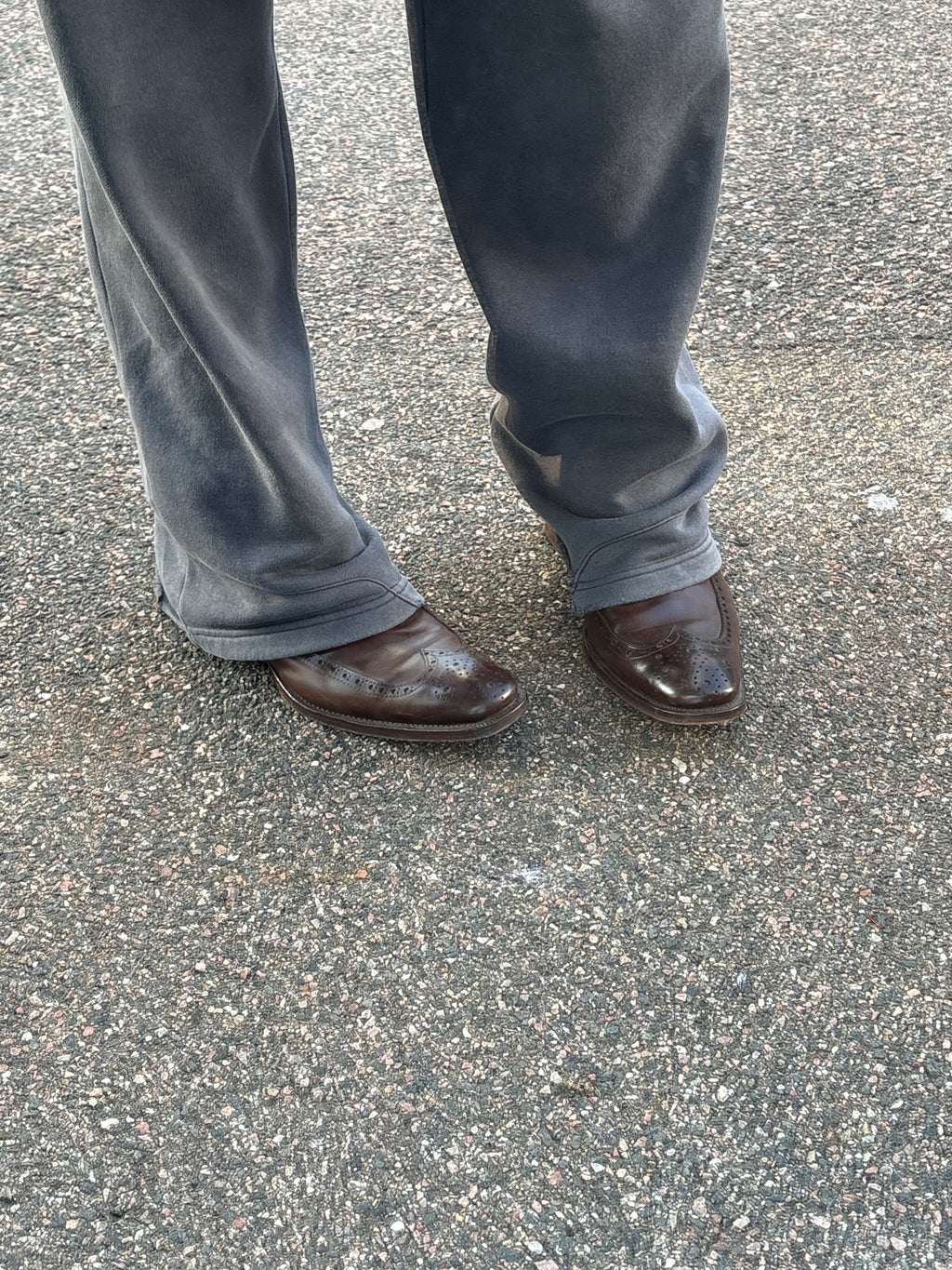 Vintage 2000s Italian Chelsea boots Deep coffee brown