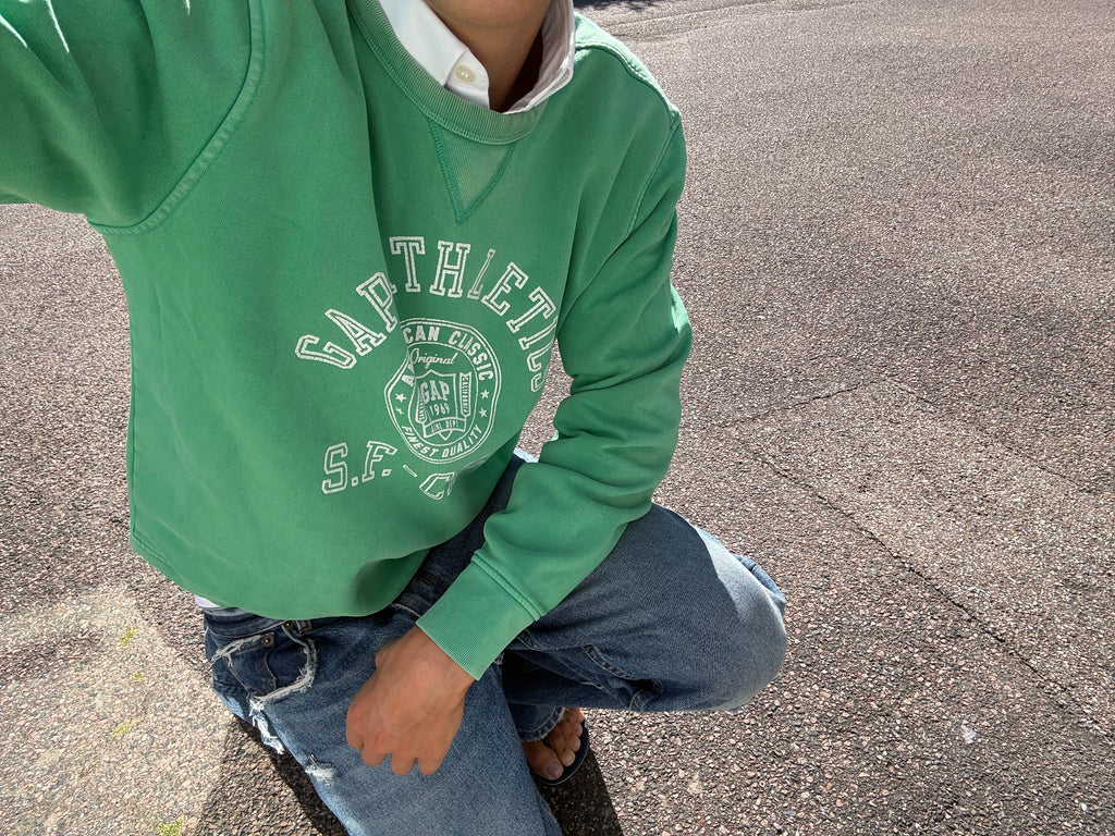 Vintage 1980s gap sweatshirt cropped