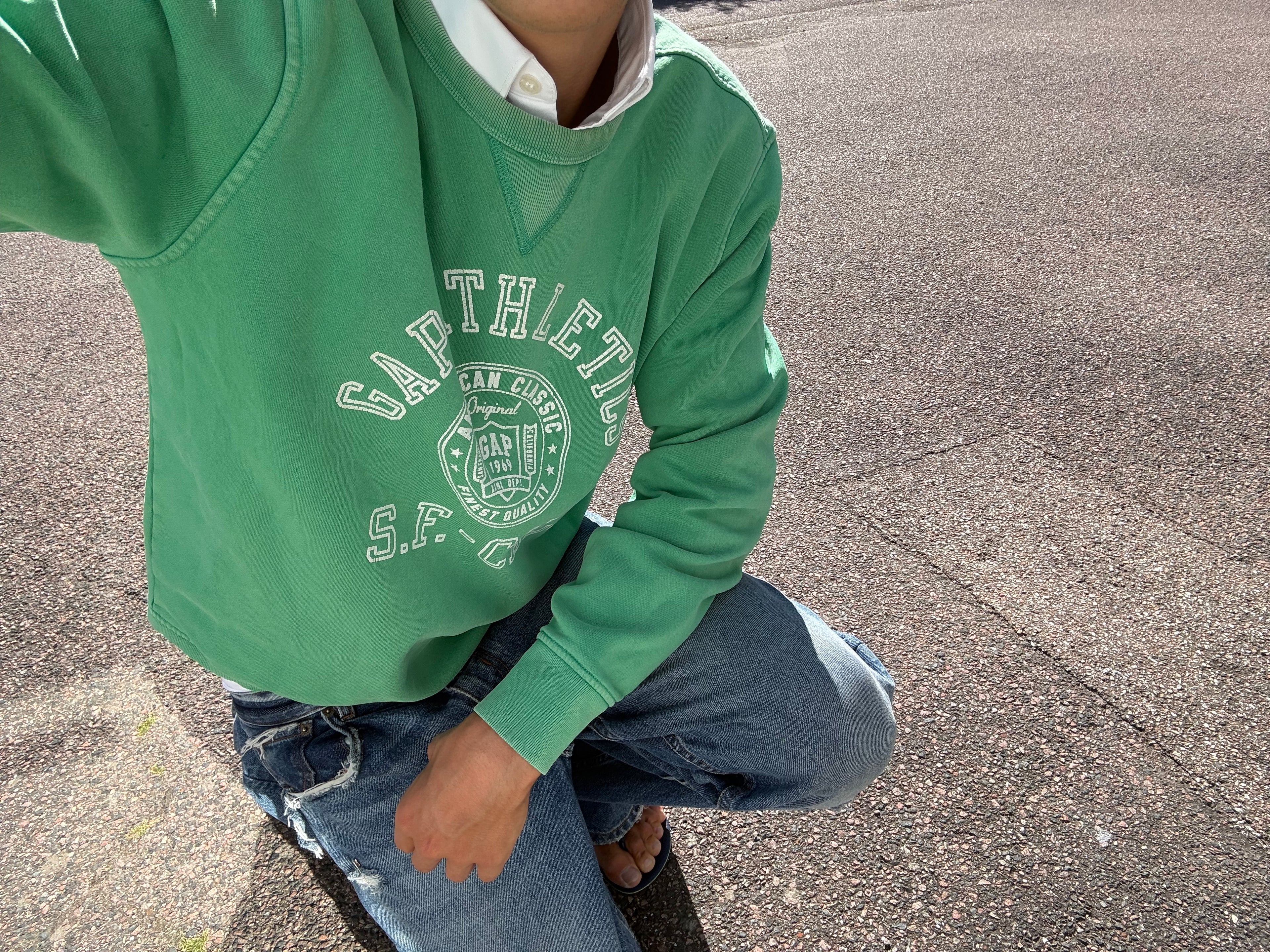 Vintage 1980s gap sweatshirt cropped