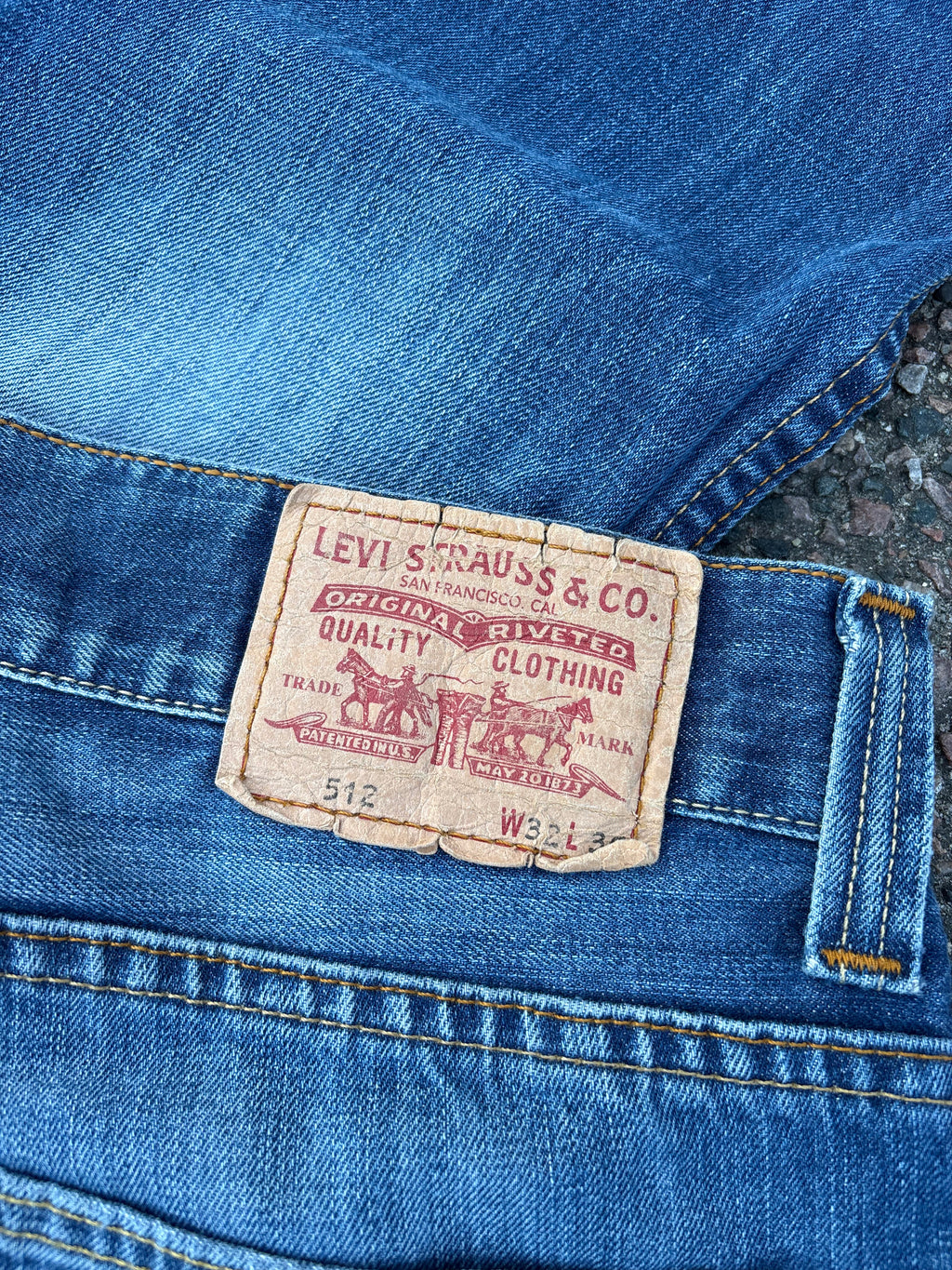 Levis Vintage 512 bootcut washed jeans (32*36)