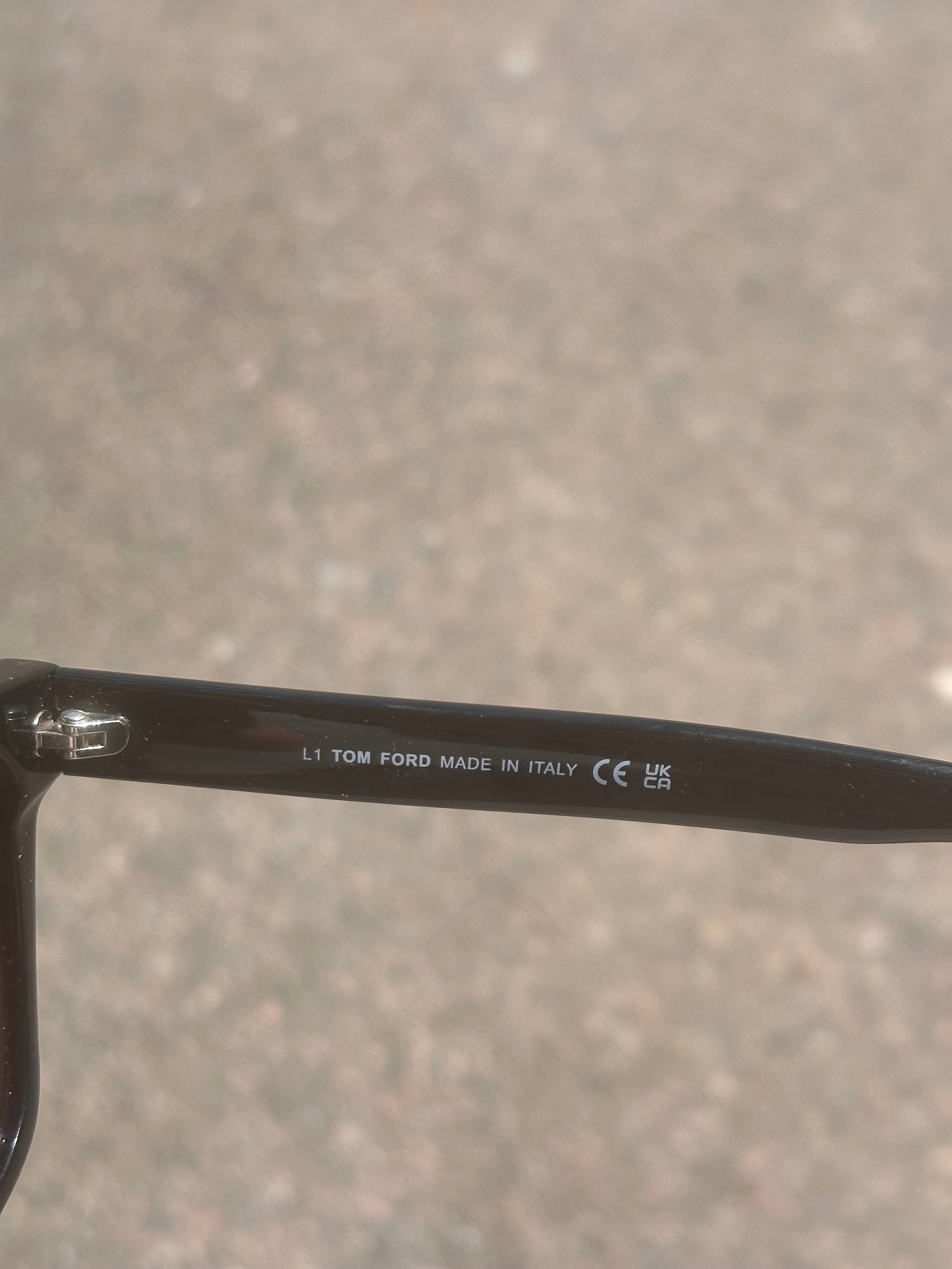 Tom ford buckey-02 glasses