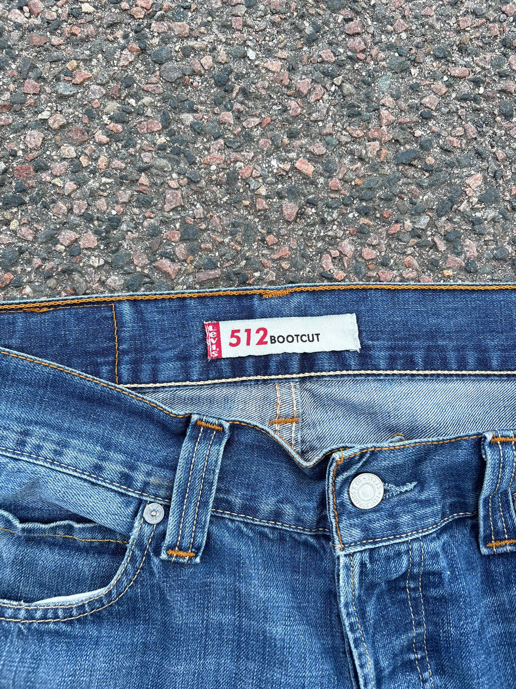 Levis Vintage 512 bootcut washed jeans (32*36)