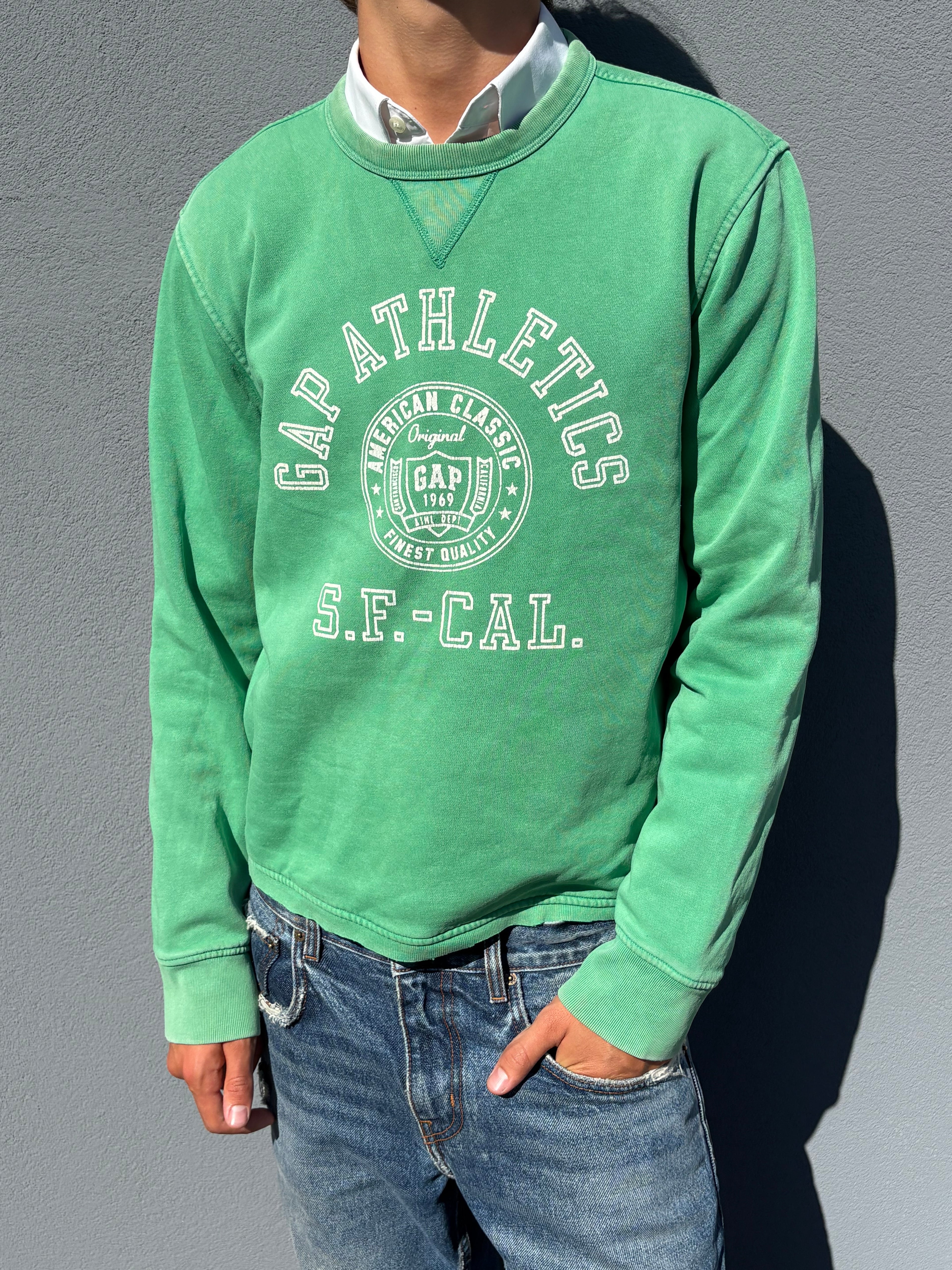 Vintage 1980s gap sweatshirt cropped
