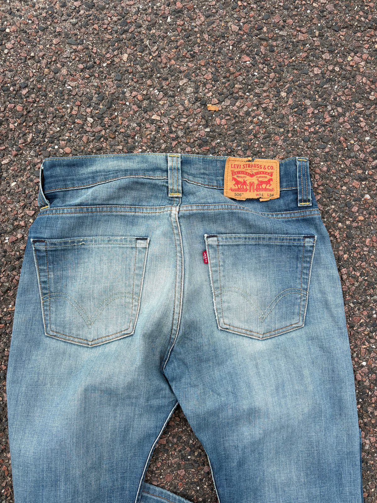 Levis 506 bootcut jeans 31*34