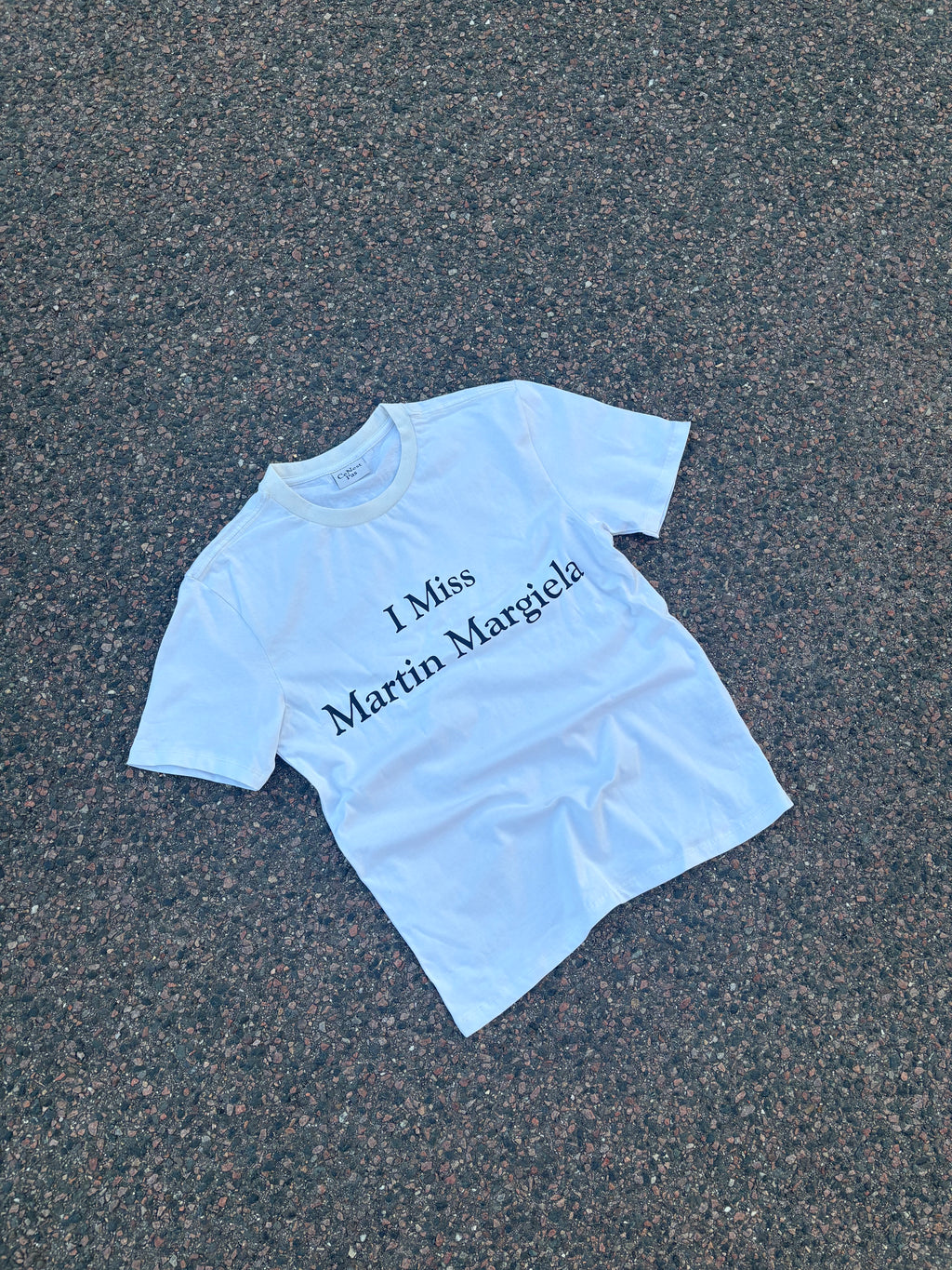 I miss Martin Margiela storm tee white