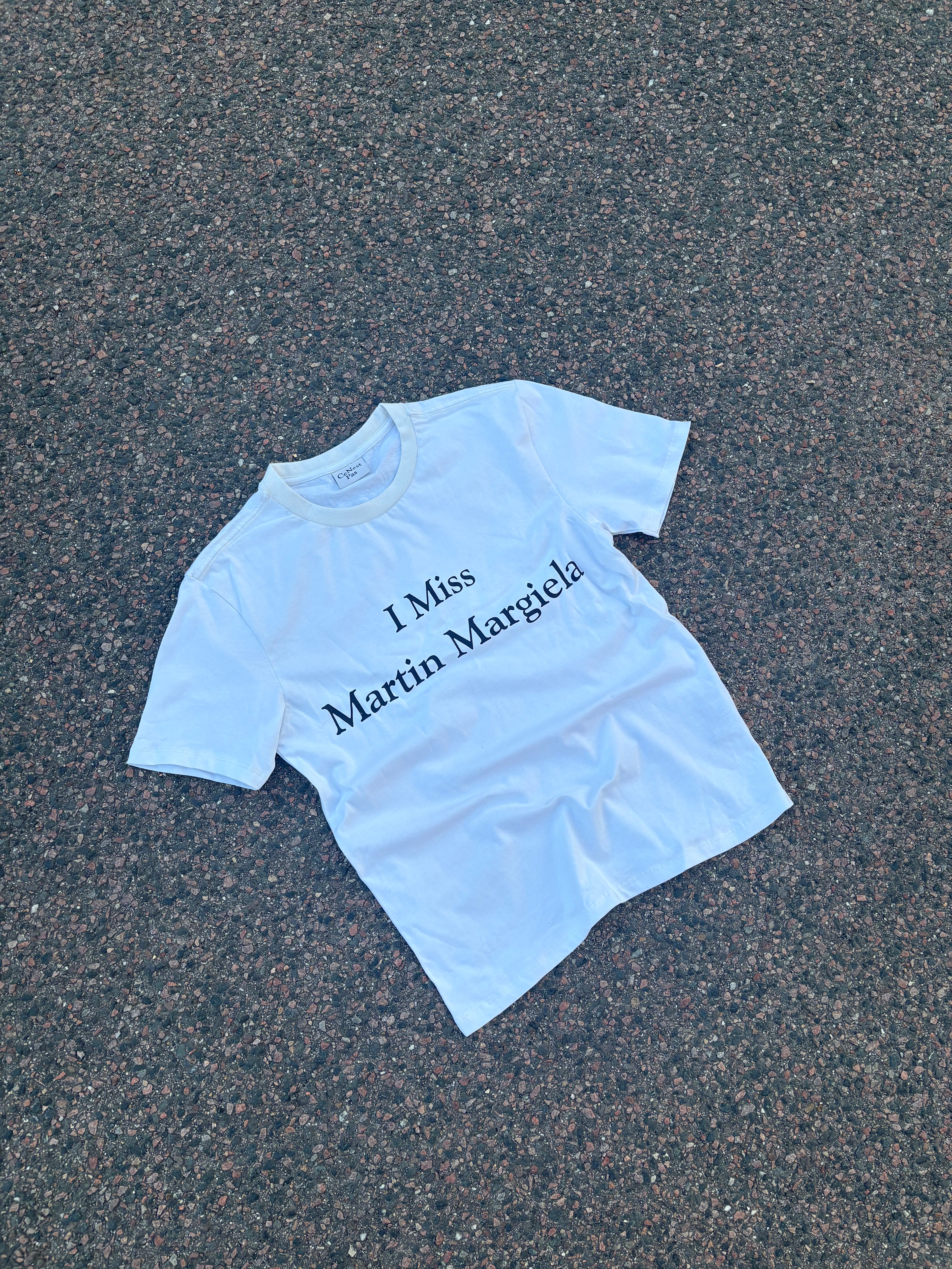 I miss Martin Margiela storm tee white