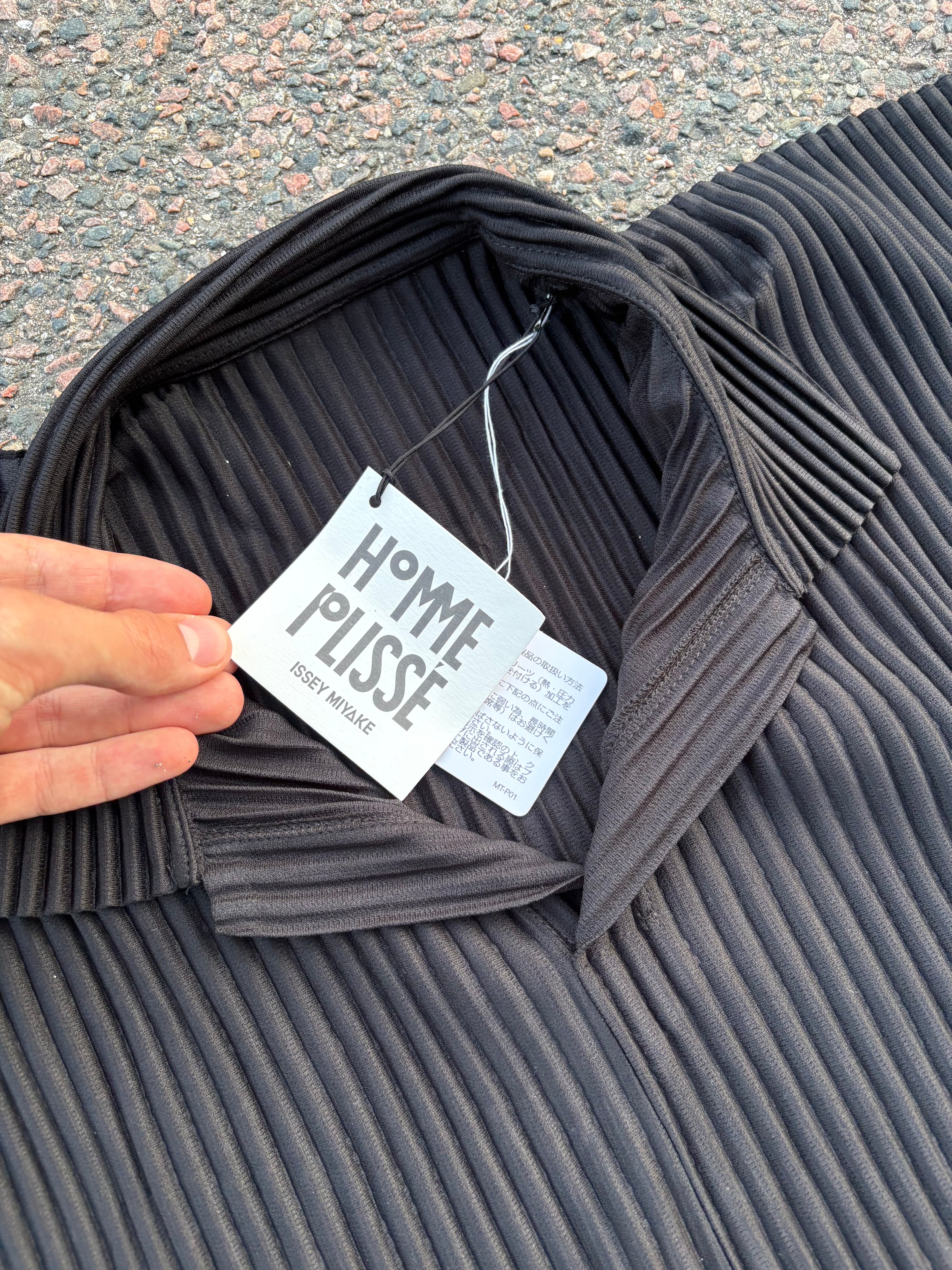 Issey miyake brand new black polo