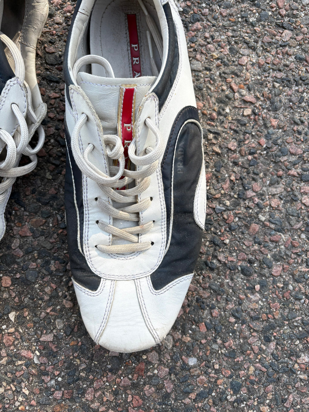 Prada vintage 05 monte carlo white/navy