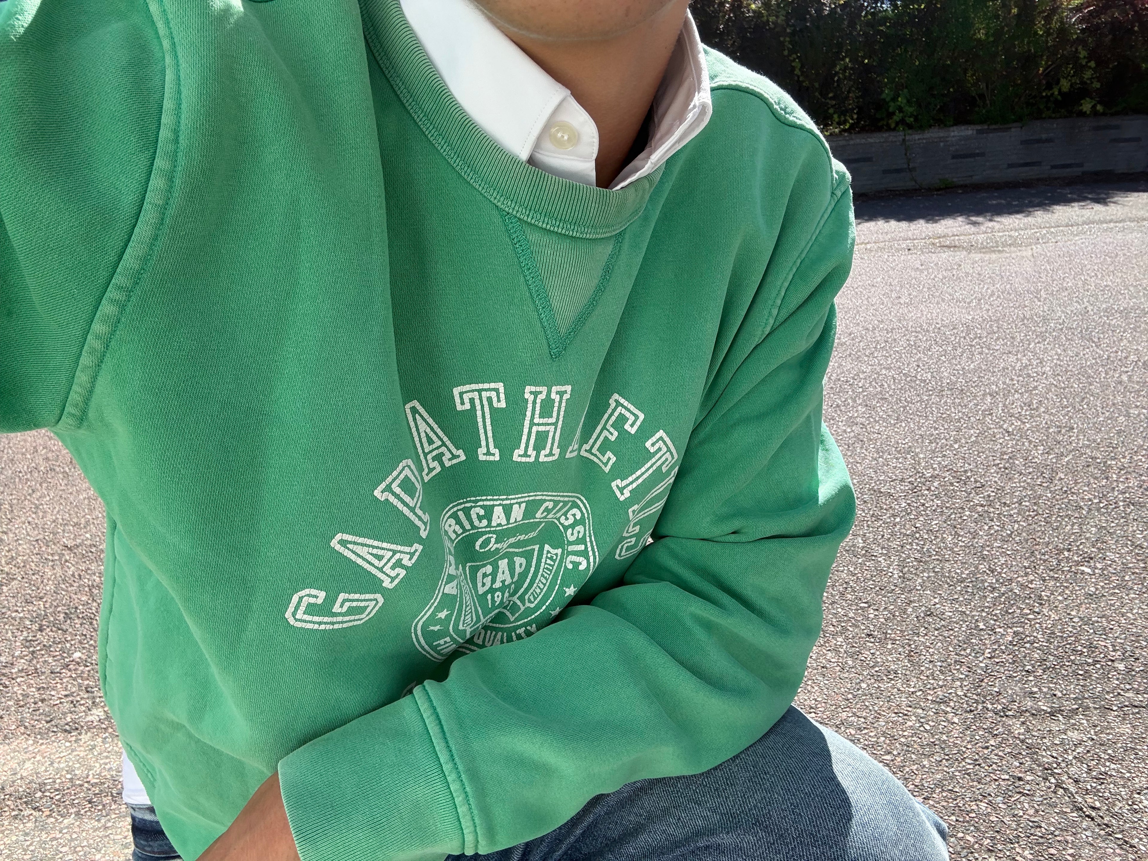 Vintage 1980s gap sweatshirt cropped