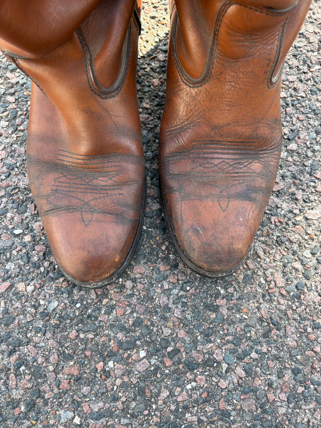 Vintage 1980s chippewa brown cowboy boots