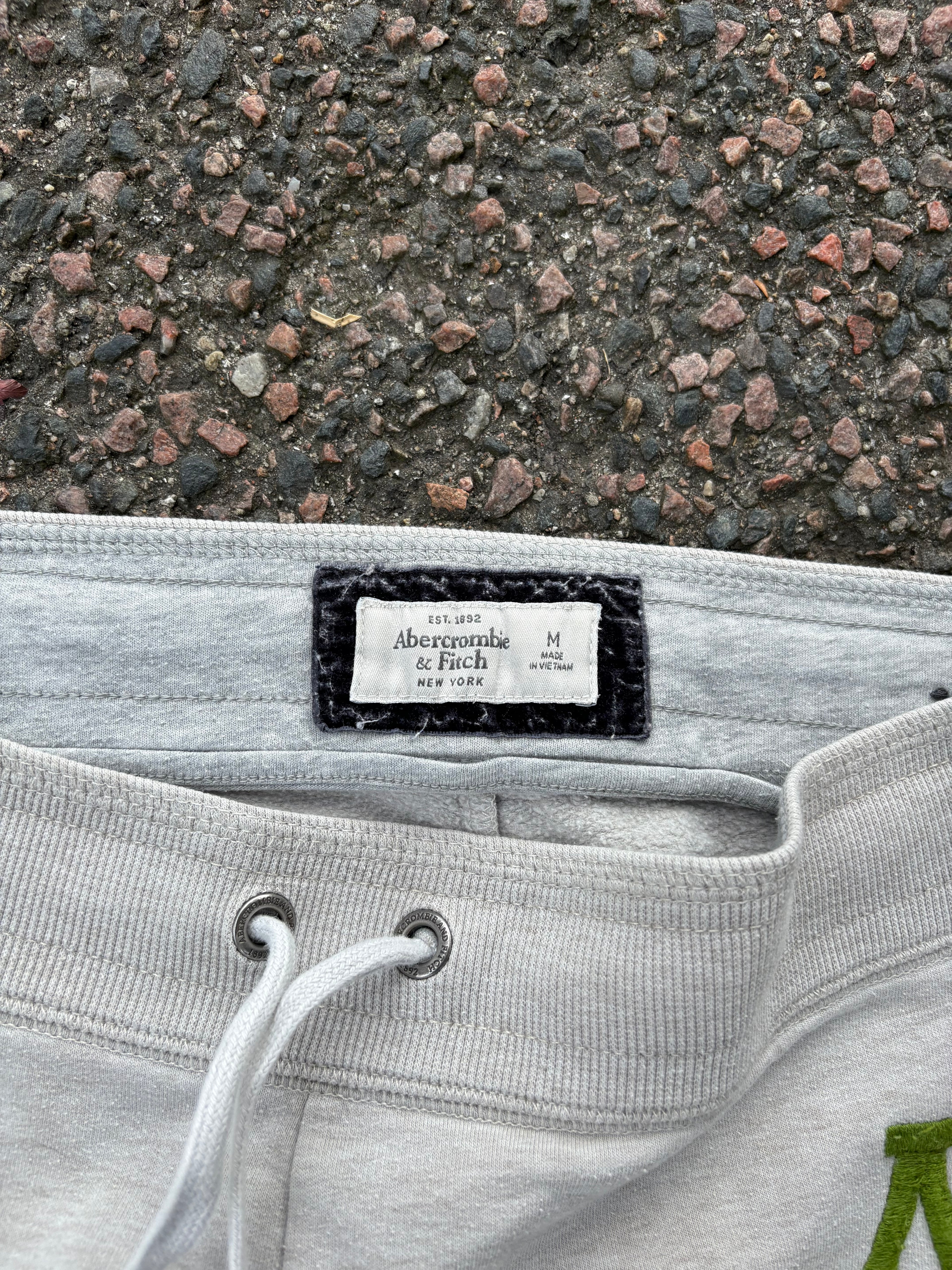 Vintage 2000s Abercrombie gray joggers