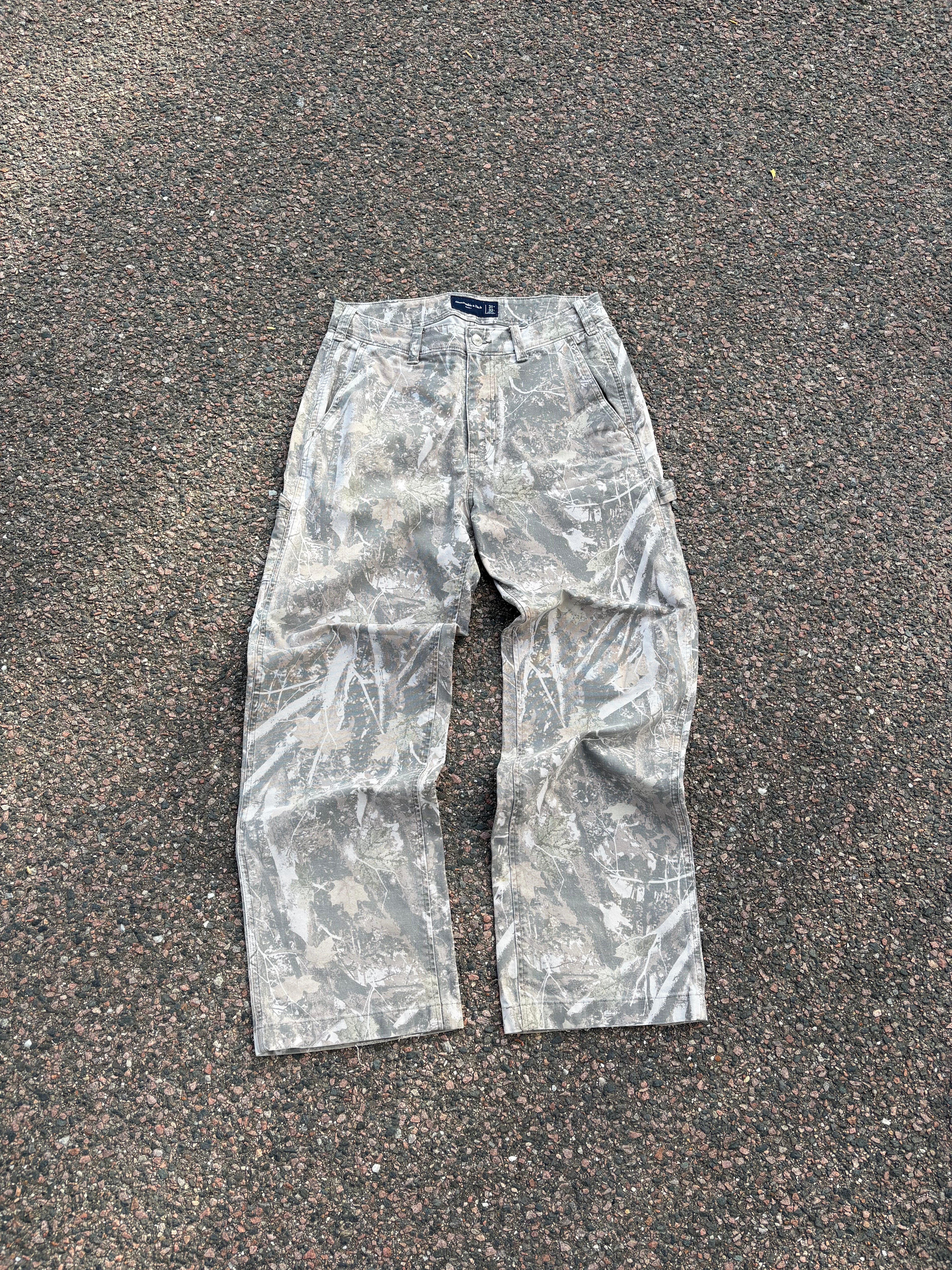 Abercrombie & fitch realtree camo pants 31*32 wide