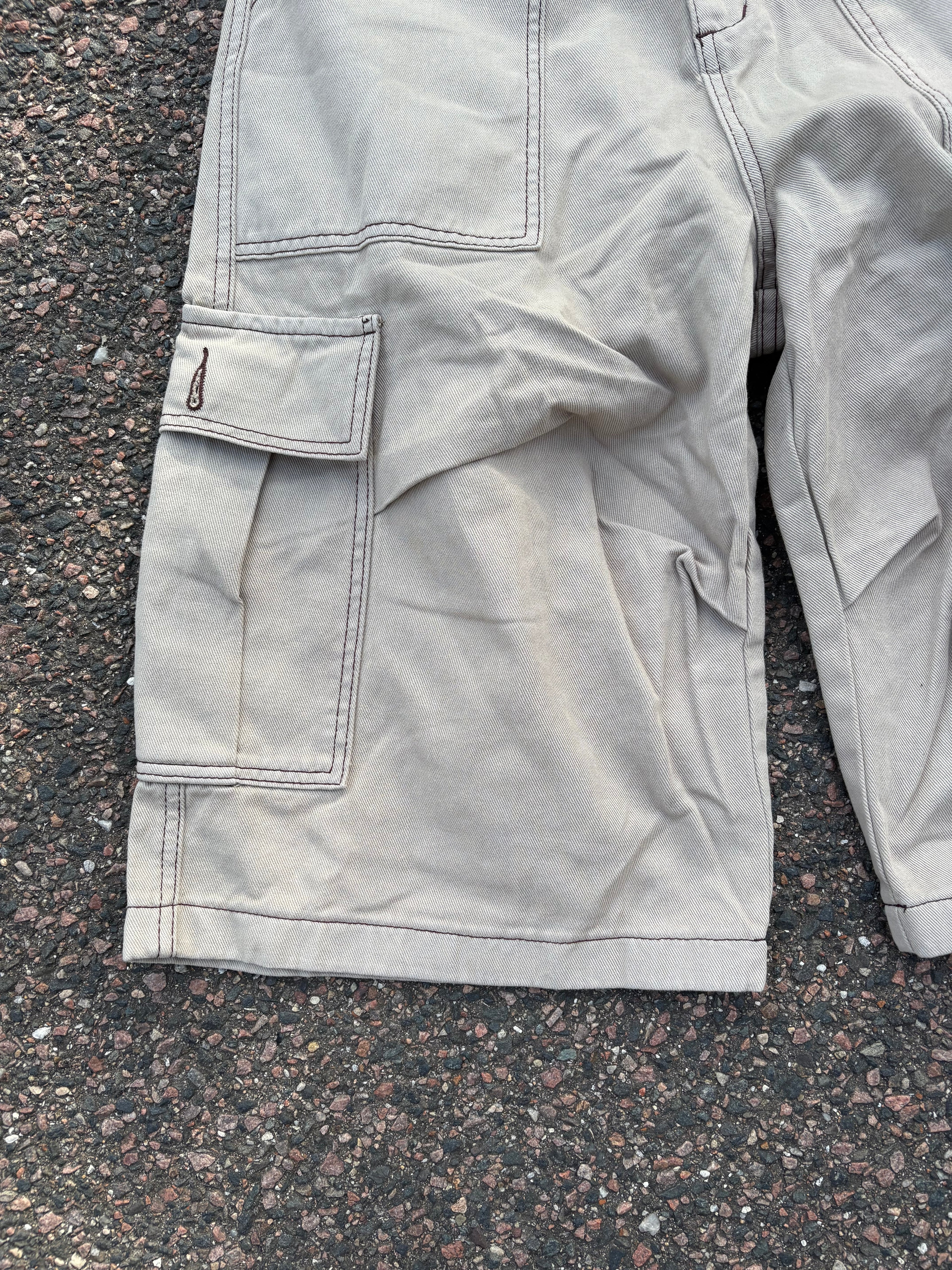 Baggy Capri cargo shorts