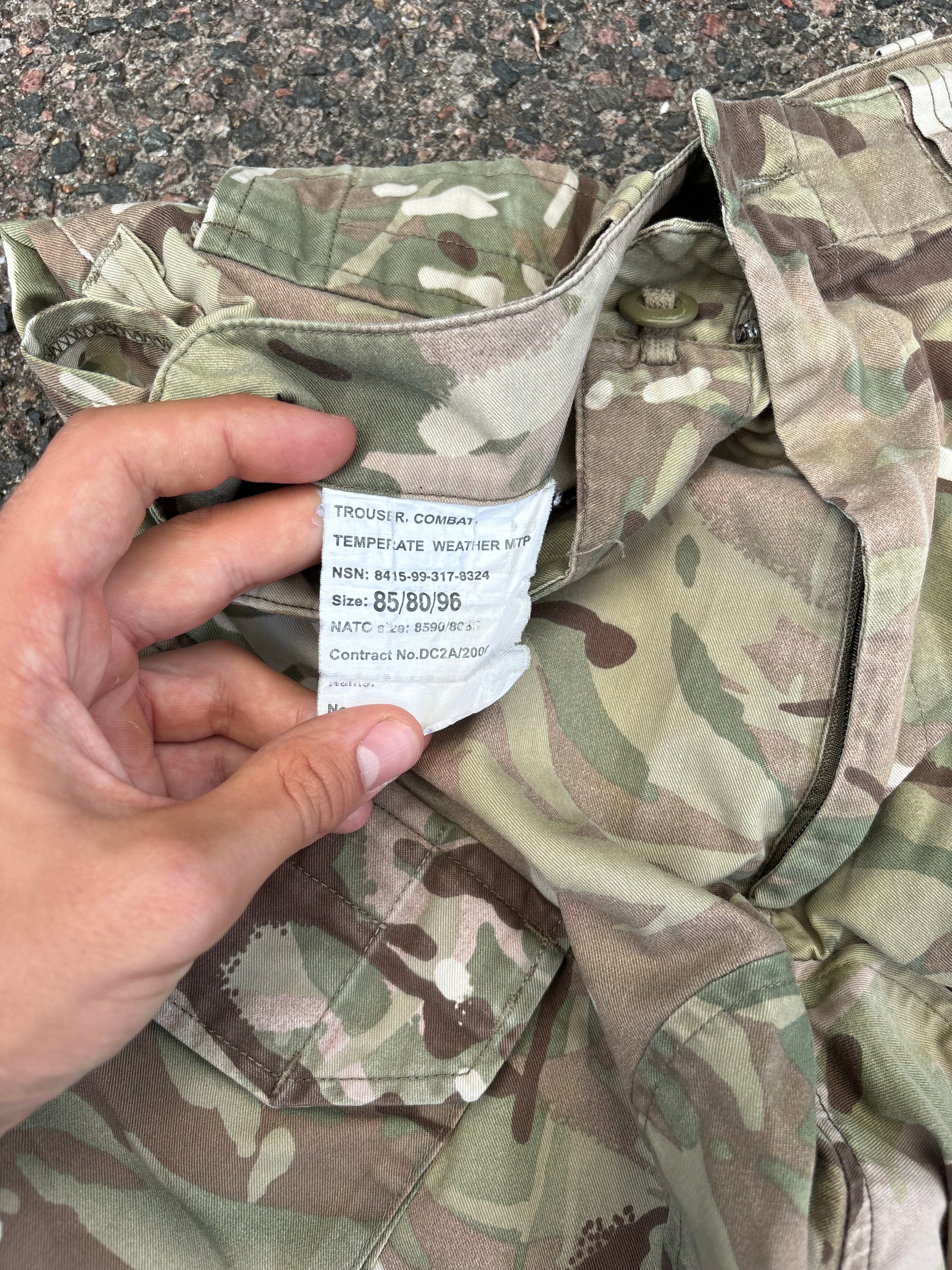 Vintage cargo military capri pants