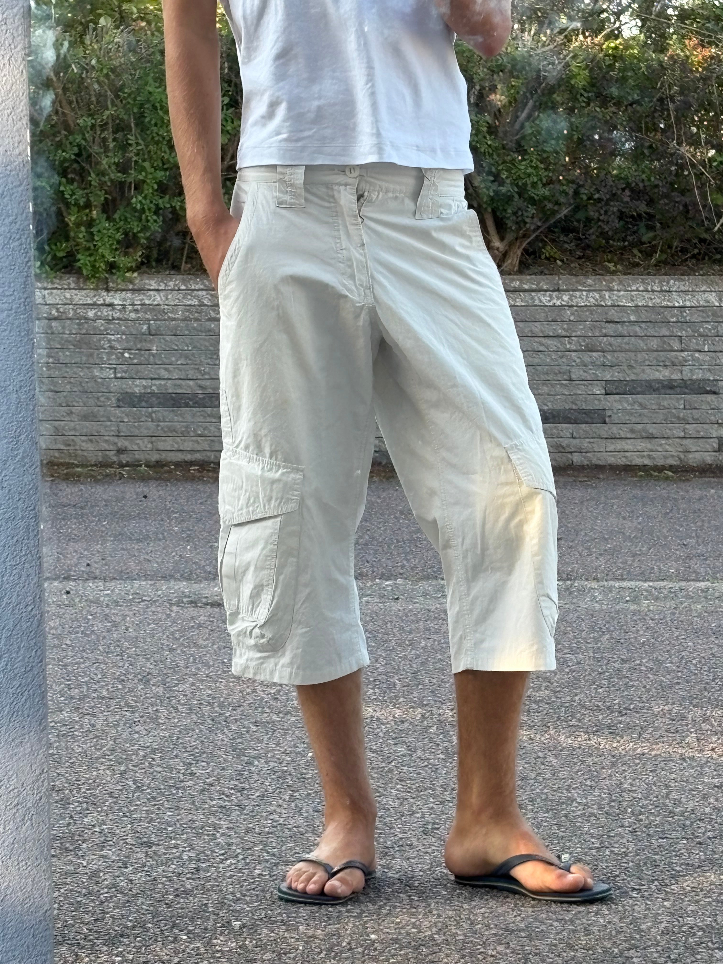 Vintage white capris