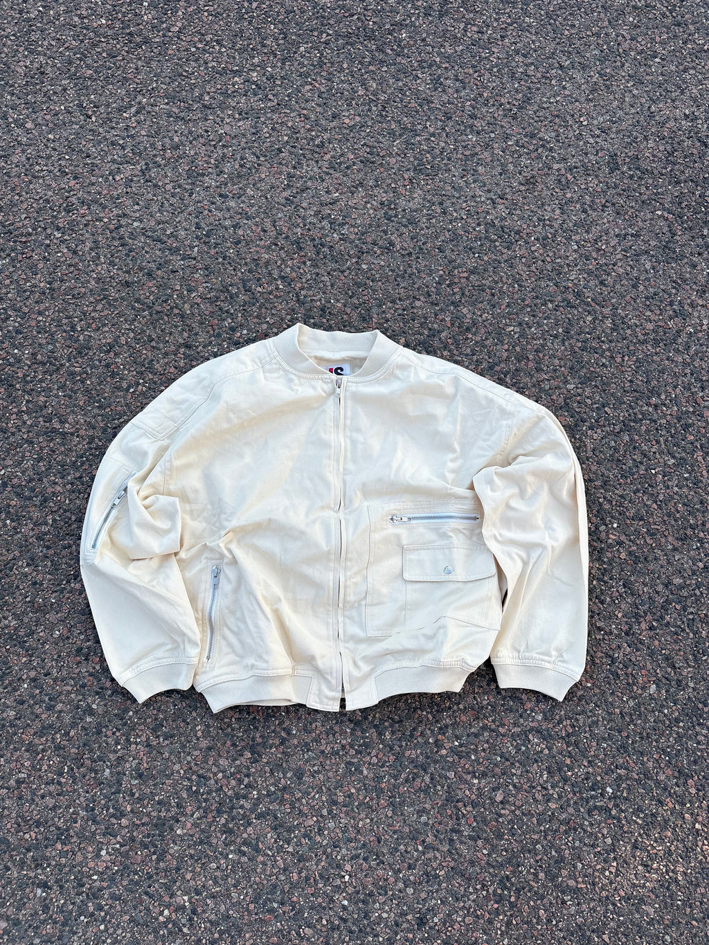 Issey miyake bomber jacket cream white IS