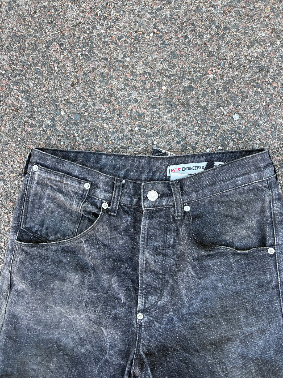 Levis engineered jeans faded black size 30