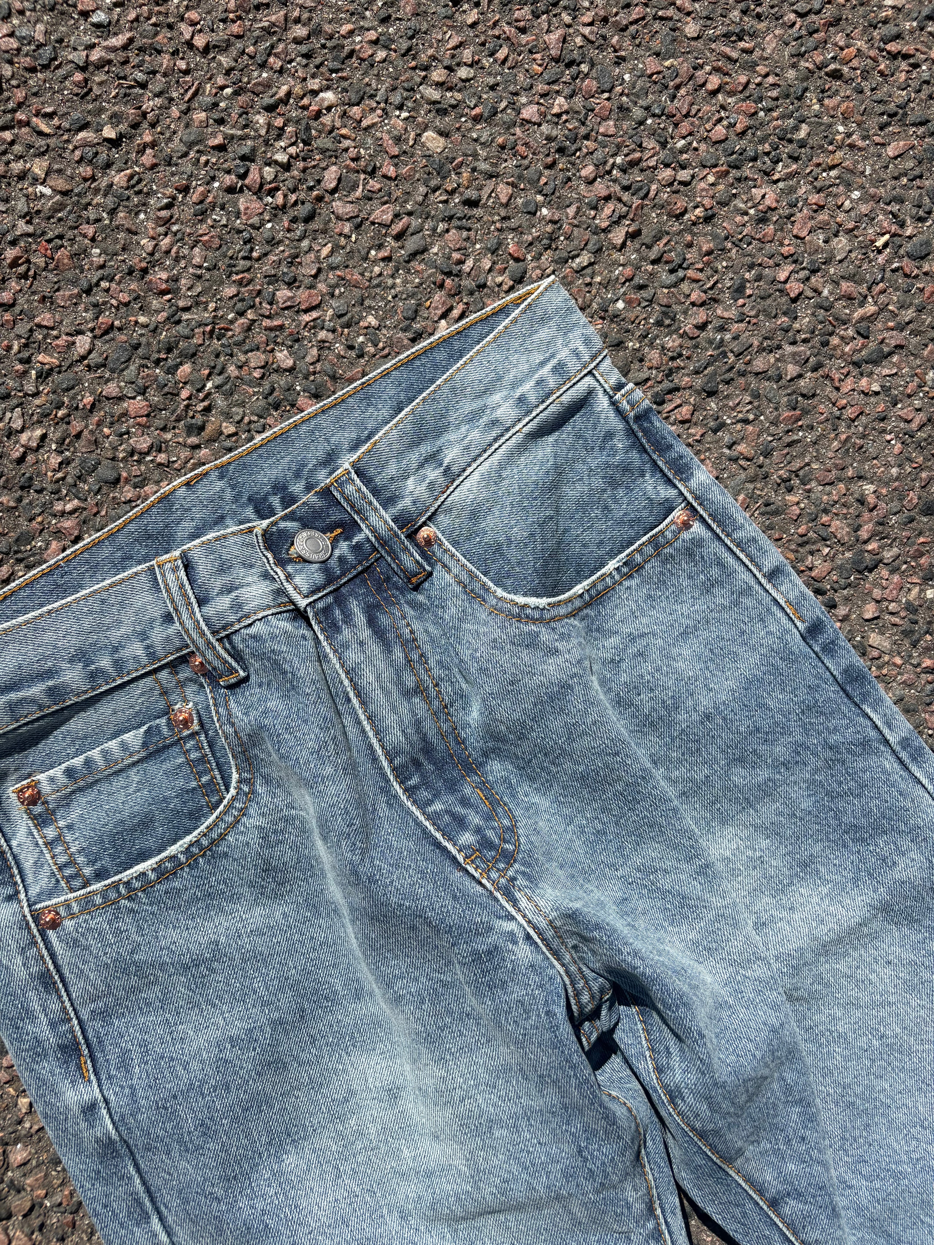 Levis 517 slim bootcut light blue 32*30