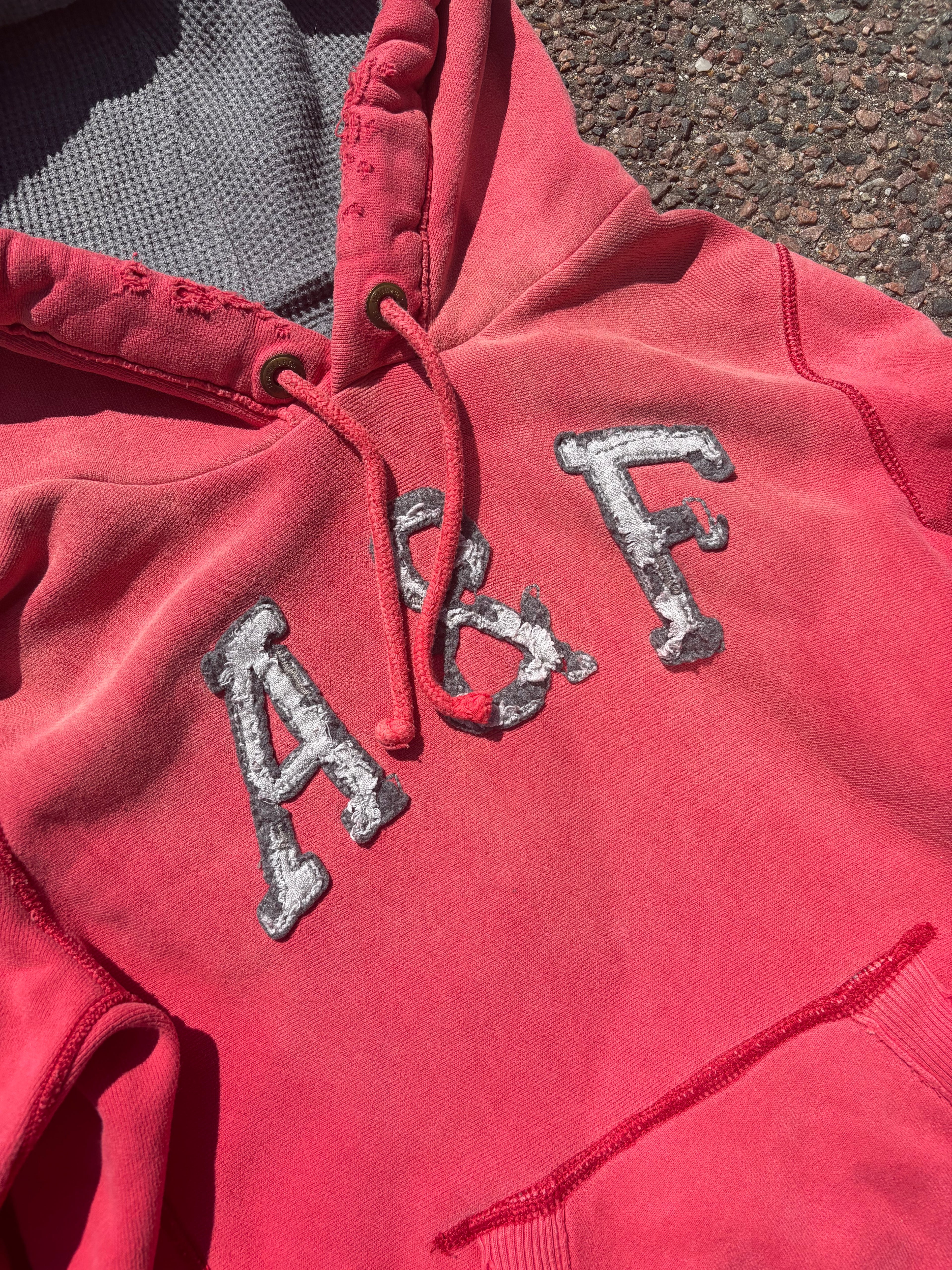 Vintage 2000s Abercrombie faded red cropped hoodie